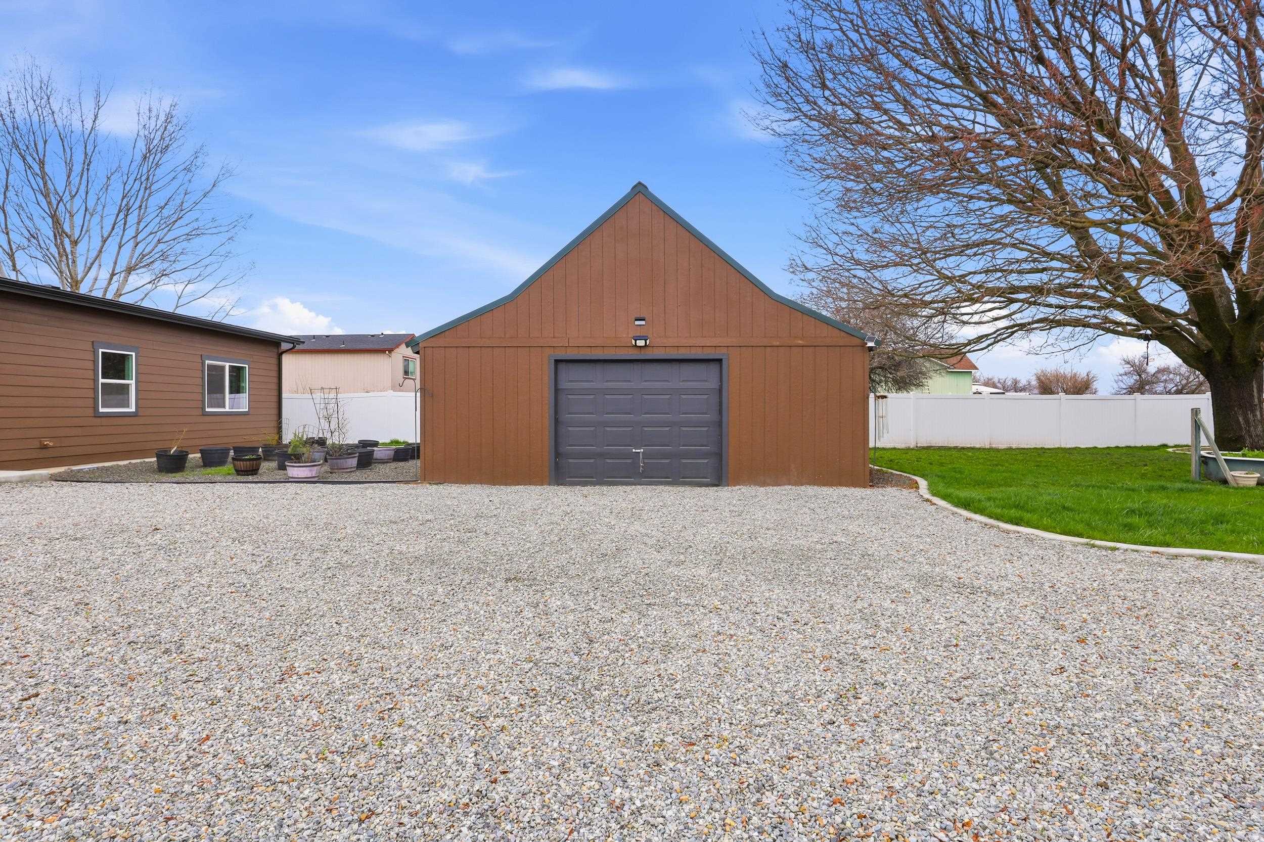 5325 N Vincent Rd - Photo 8