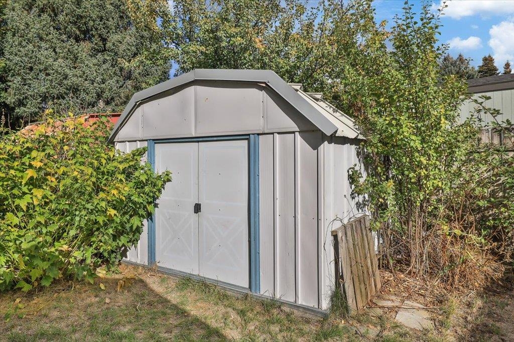 24807 E Trent Ave - Photo 16