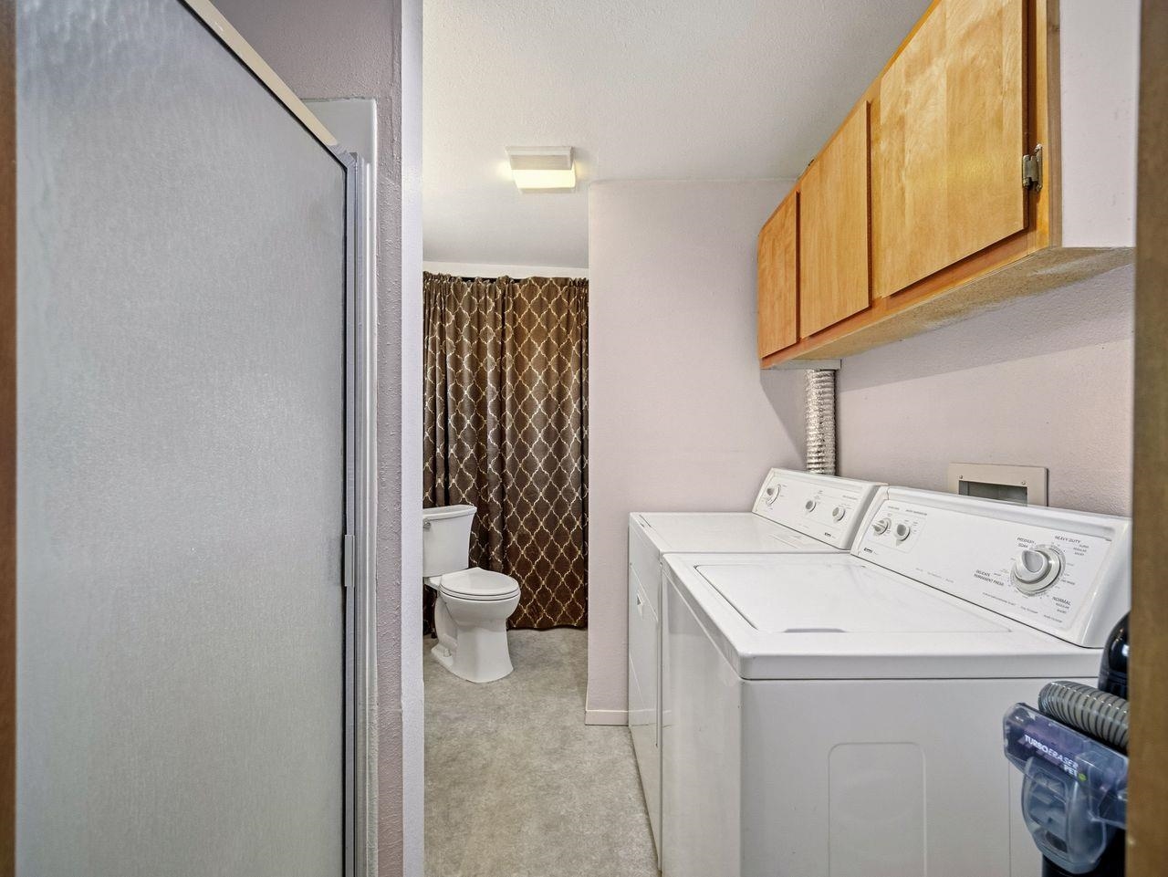 205 E Brewster St - Photo 18