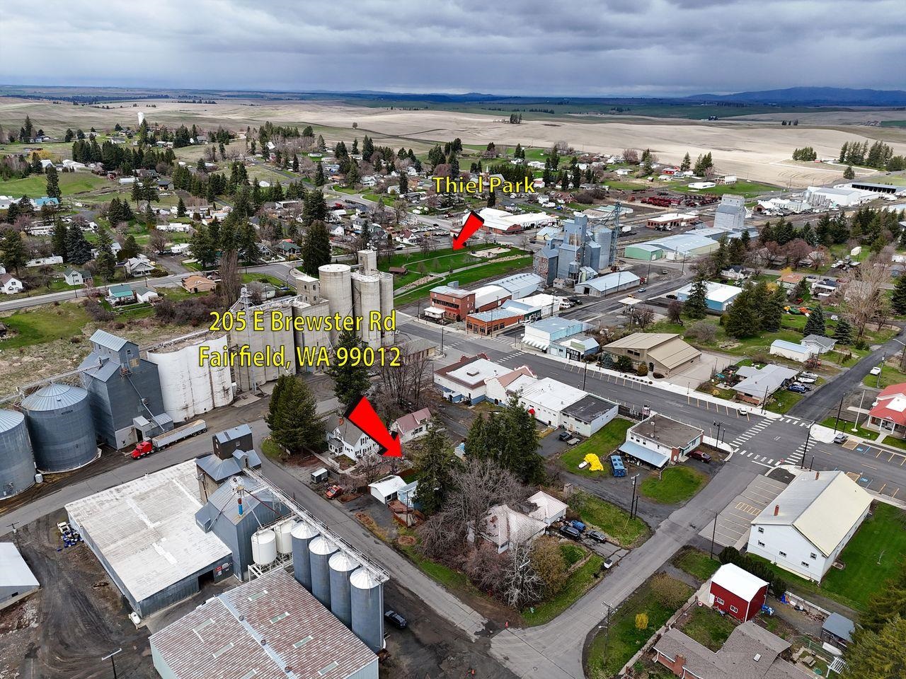 205 E Brewster St - Photo 41