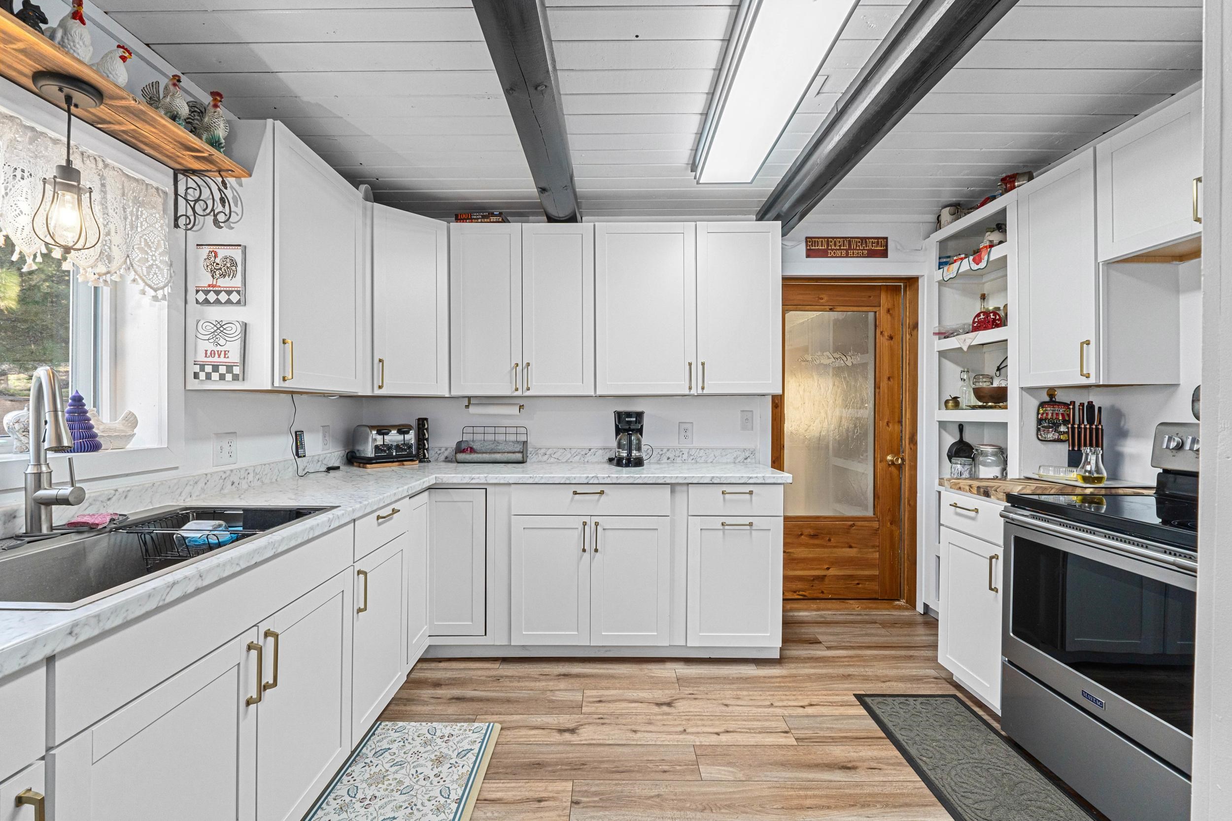 1903 Orchard Dr - Photo 8