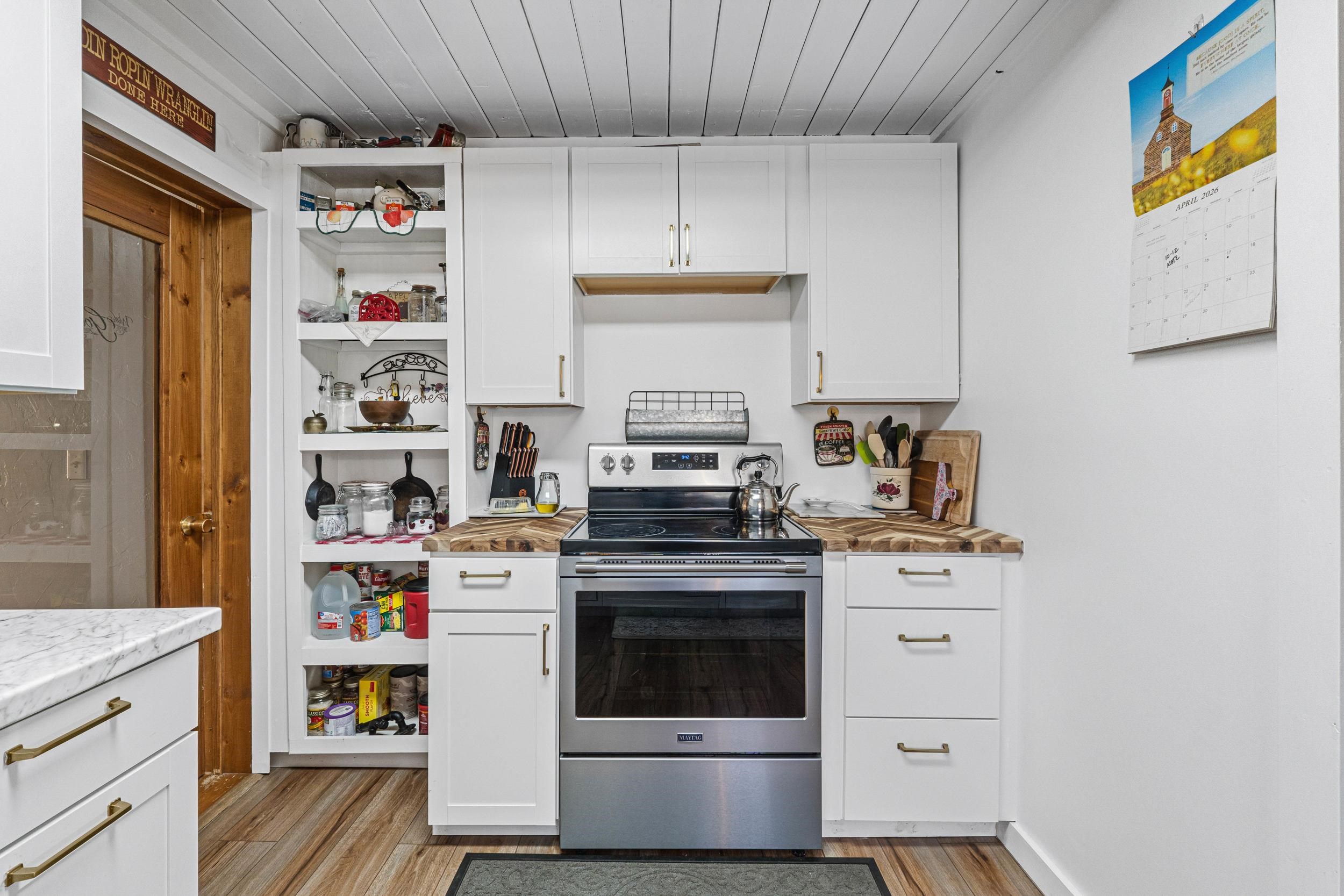 1903 Orchard Dr - Photo 9