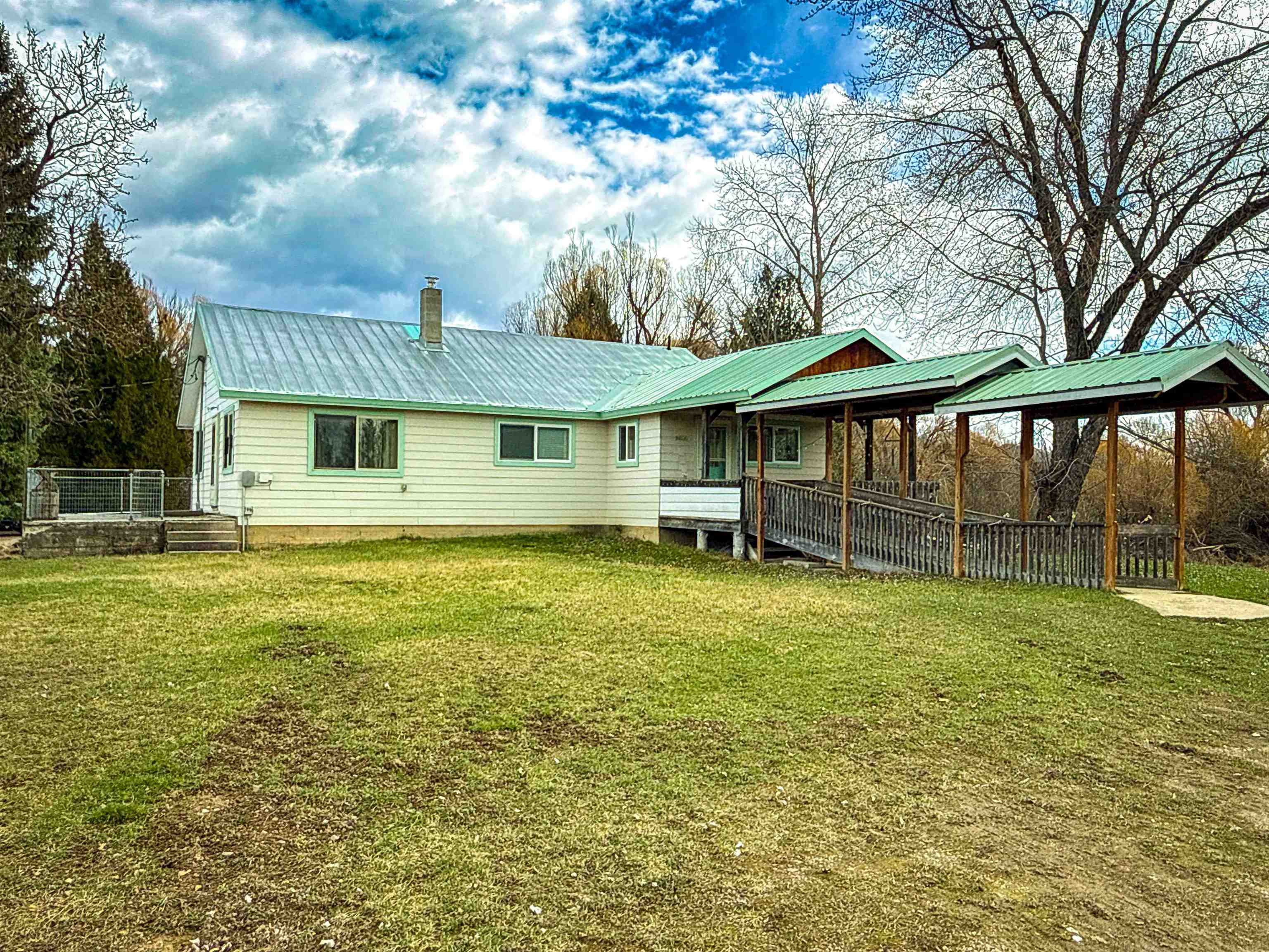 901 Skookum Creek Rd - Photo 3