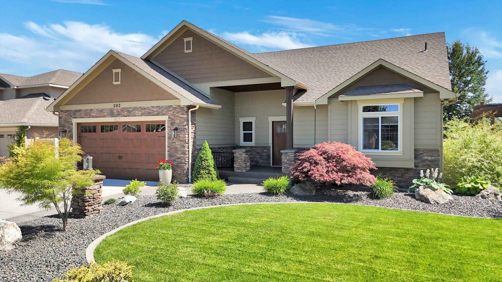202 E Alexa Ct - Photo 1