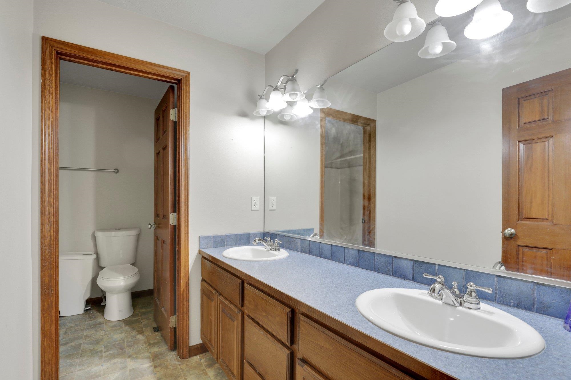 20306 E Happy Trails Ln - Photo 19