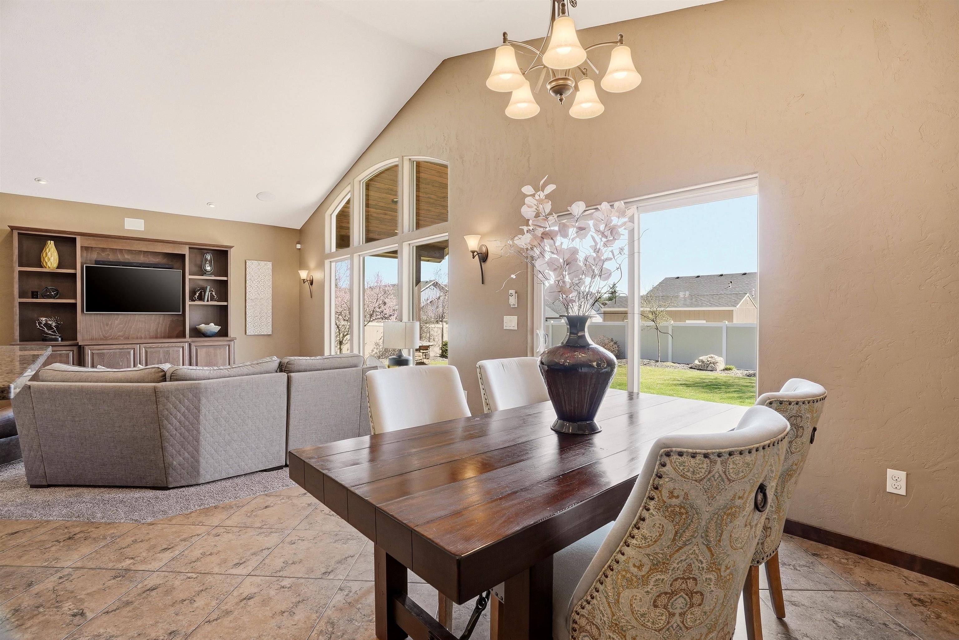 202 E Alexa Ct - Photo 8