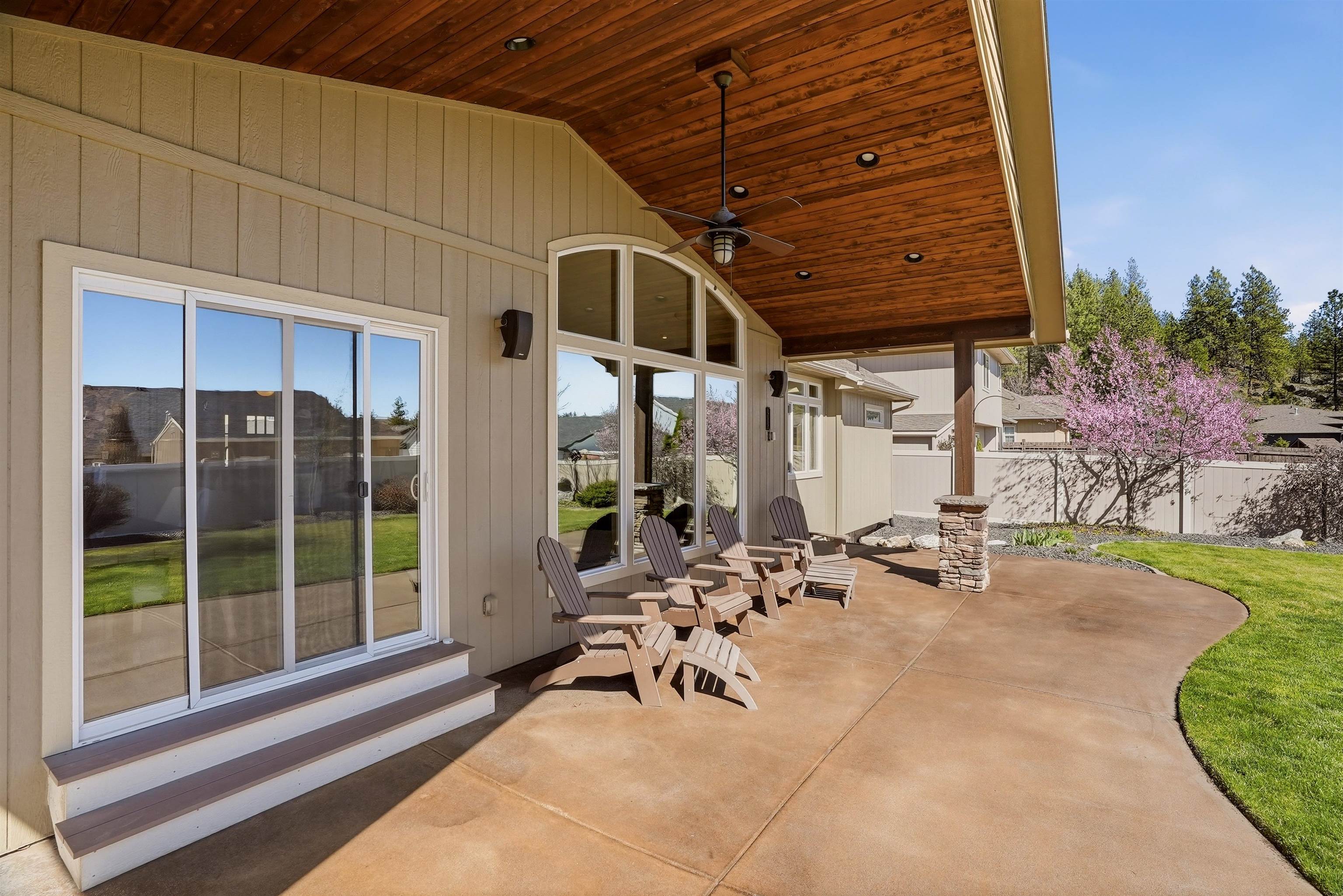 202 E Alexa Ct - Photo 3