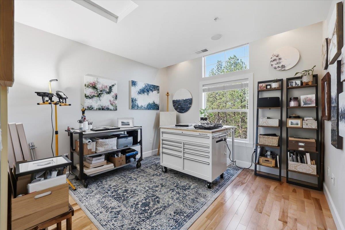 2230 W Riverside Ave - Photo 20