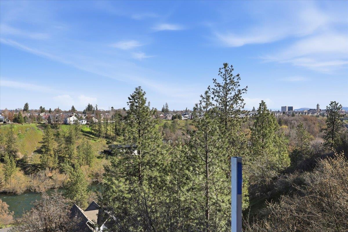 2230 W Riverside Ave - Photo 28