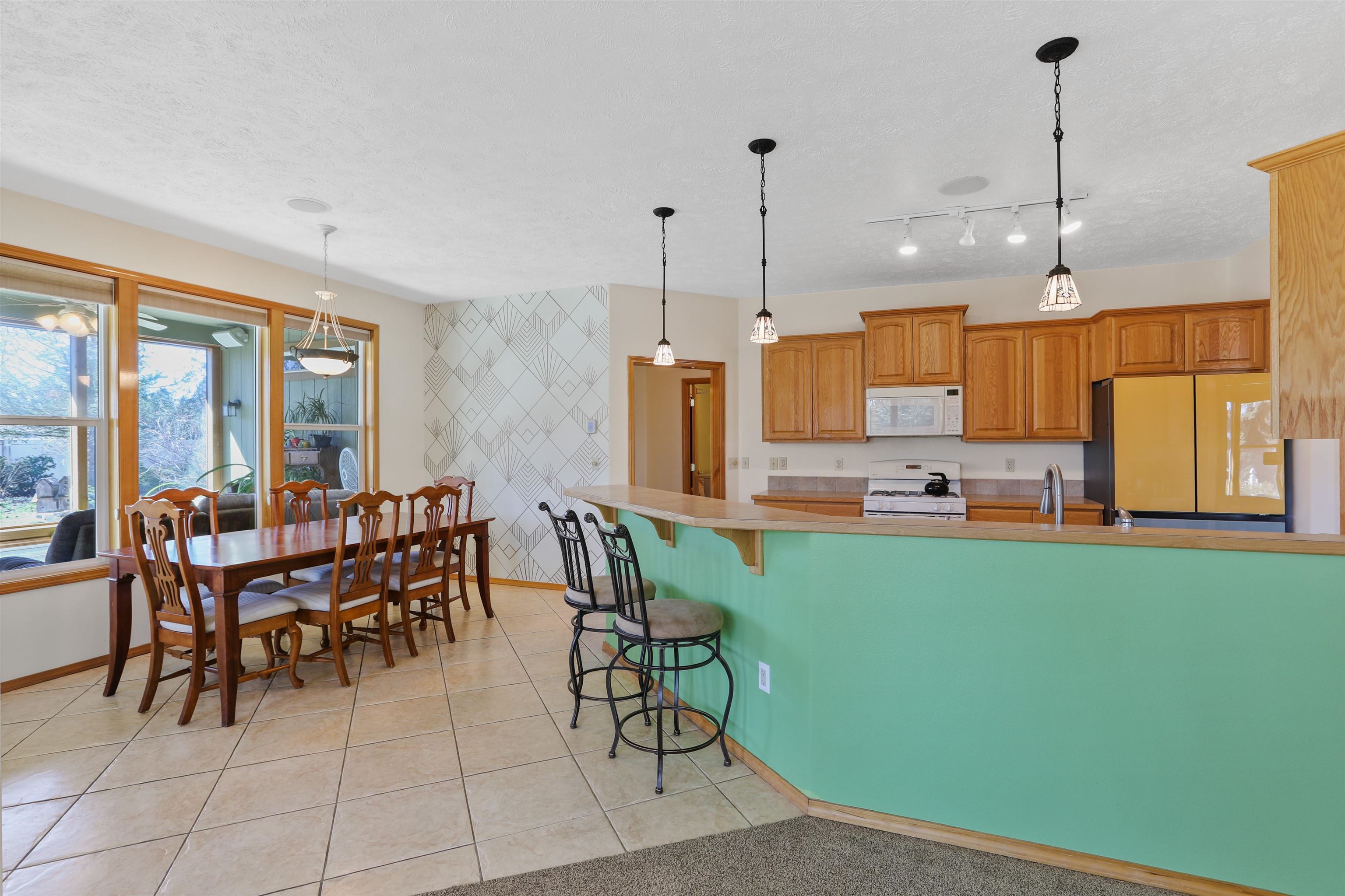 16317 N McKinnon Ln - Photo 3