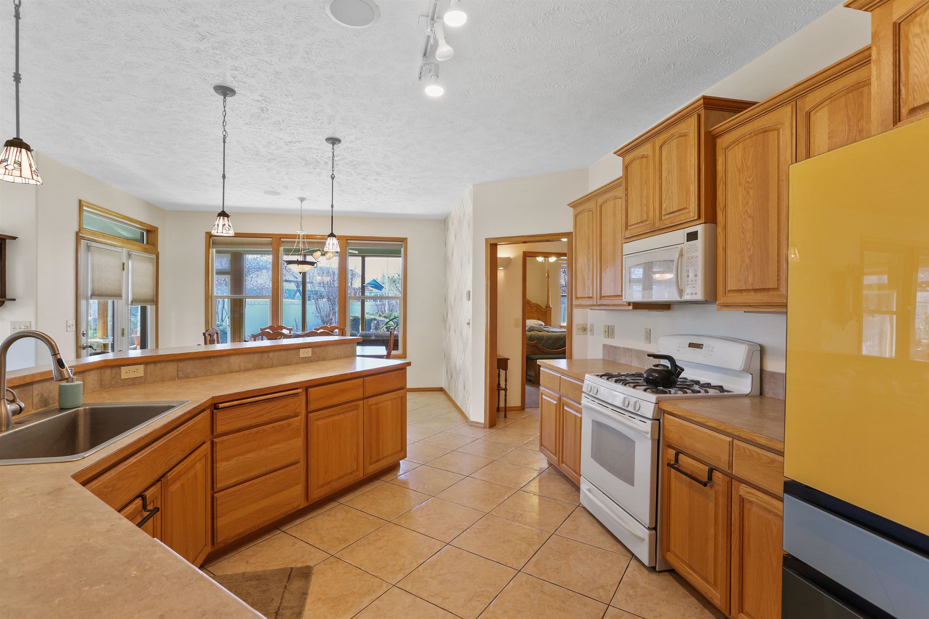 16317 N McKinnon Ln - Photo 13
