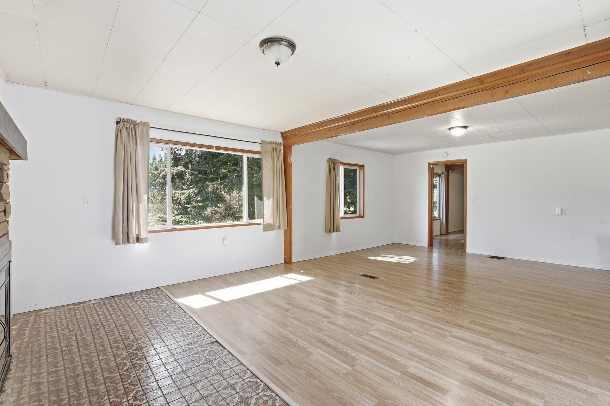 4853 N Sherman Rd - Photo 6