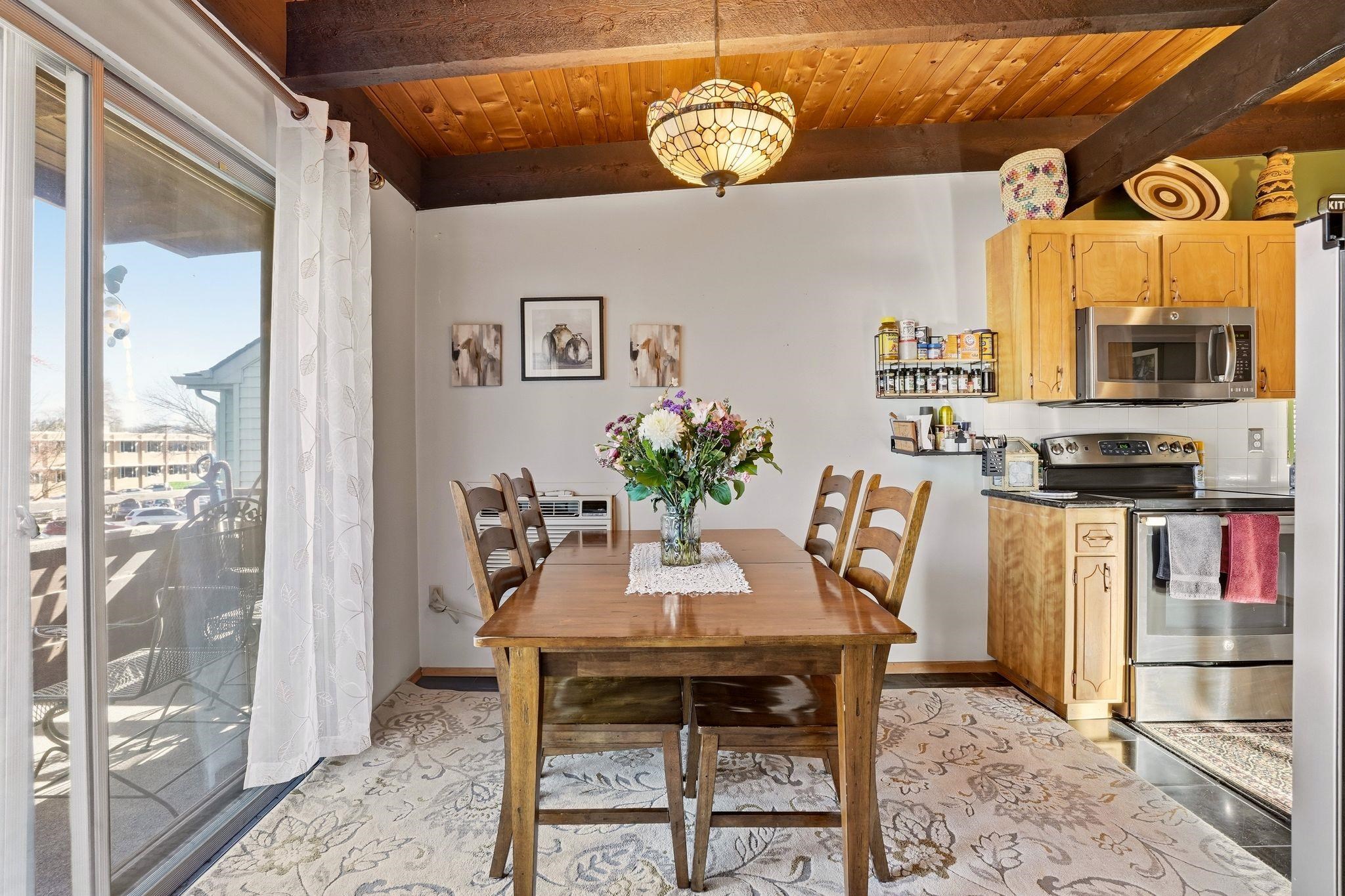 108 E Rowan Ave - Photo 13