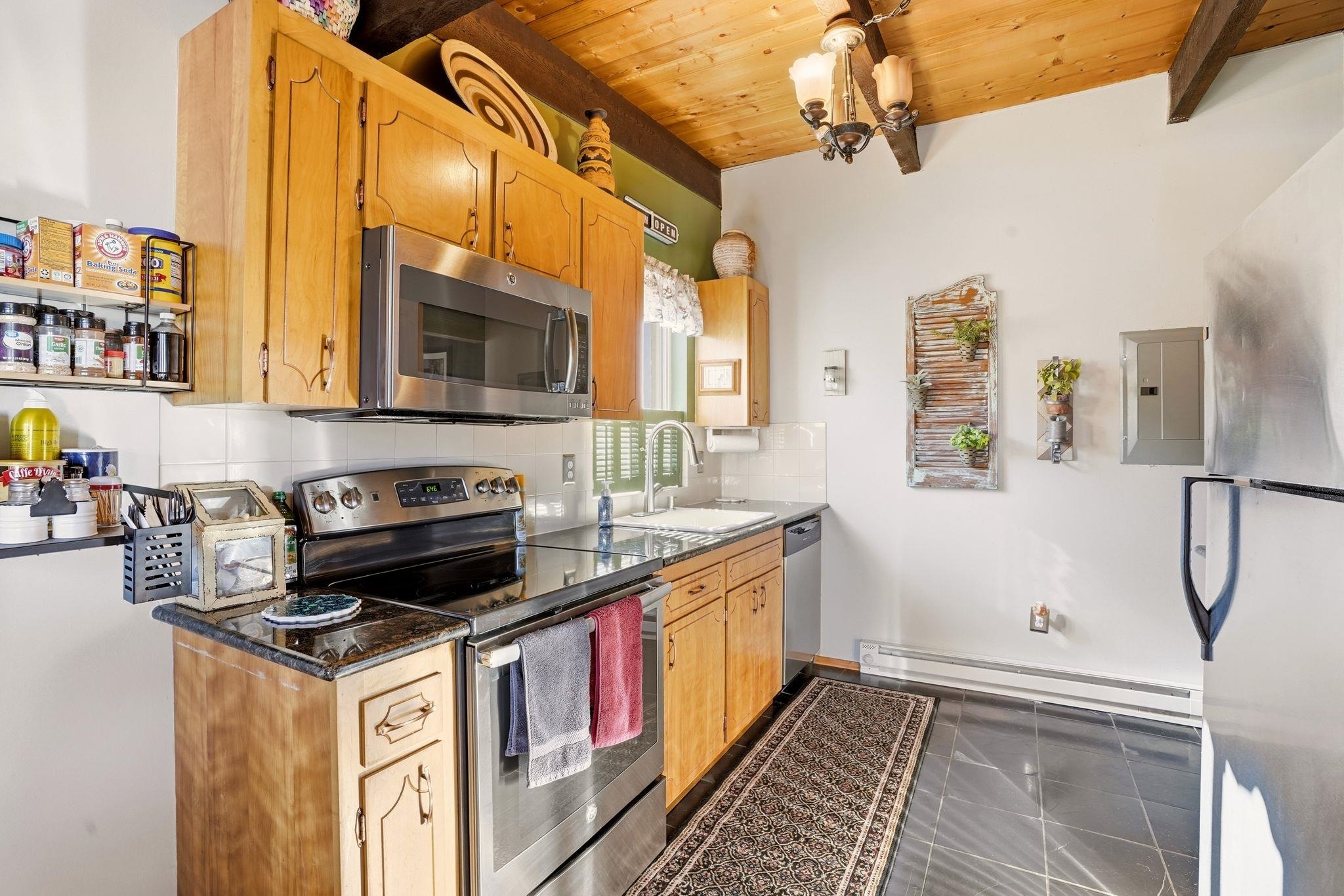 108 E Rowan Ave - Photo 14