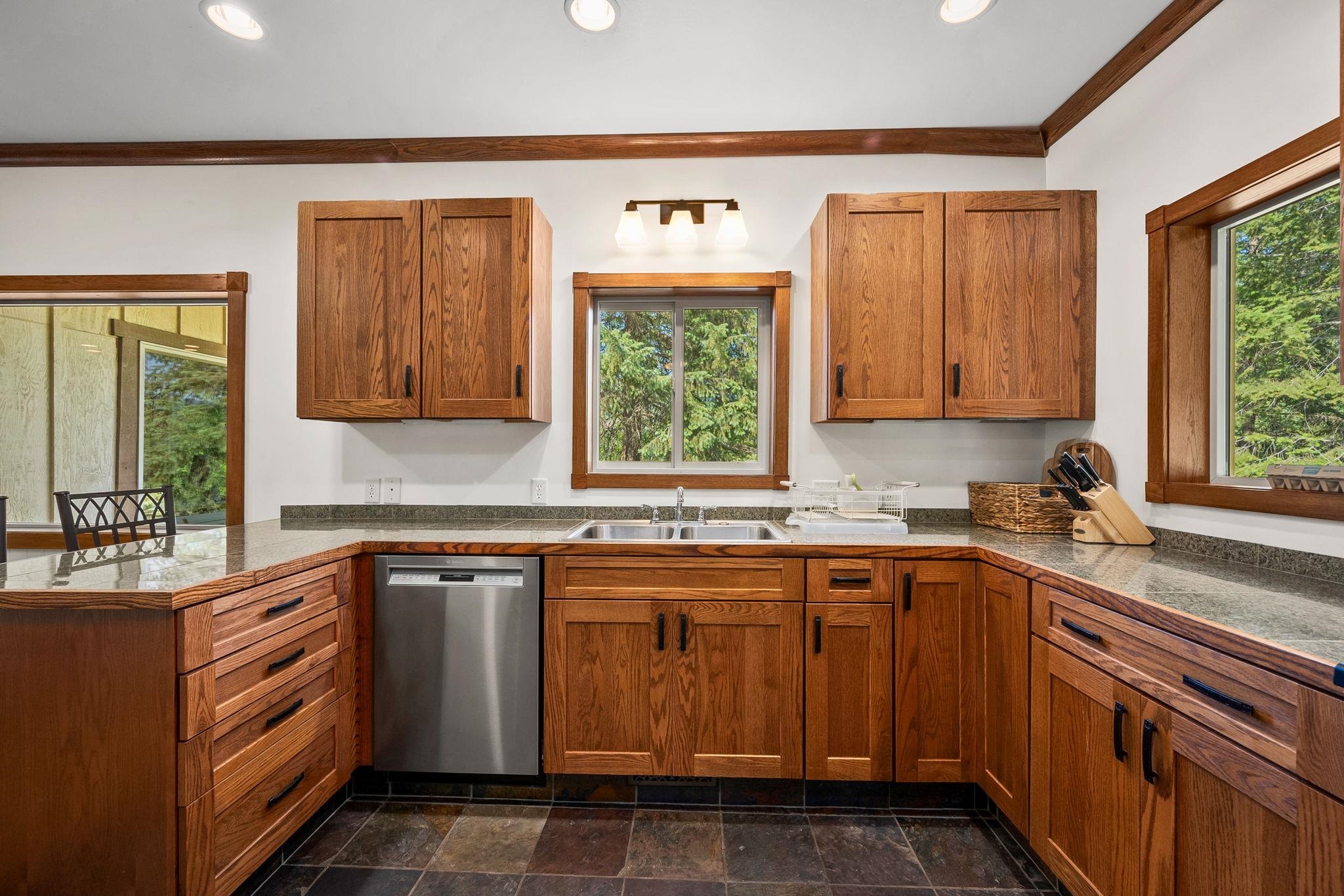 433873 Highway 20 - Photo 33