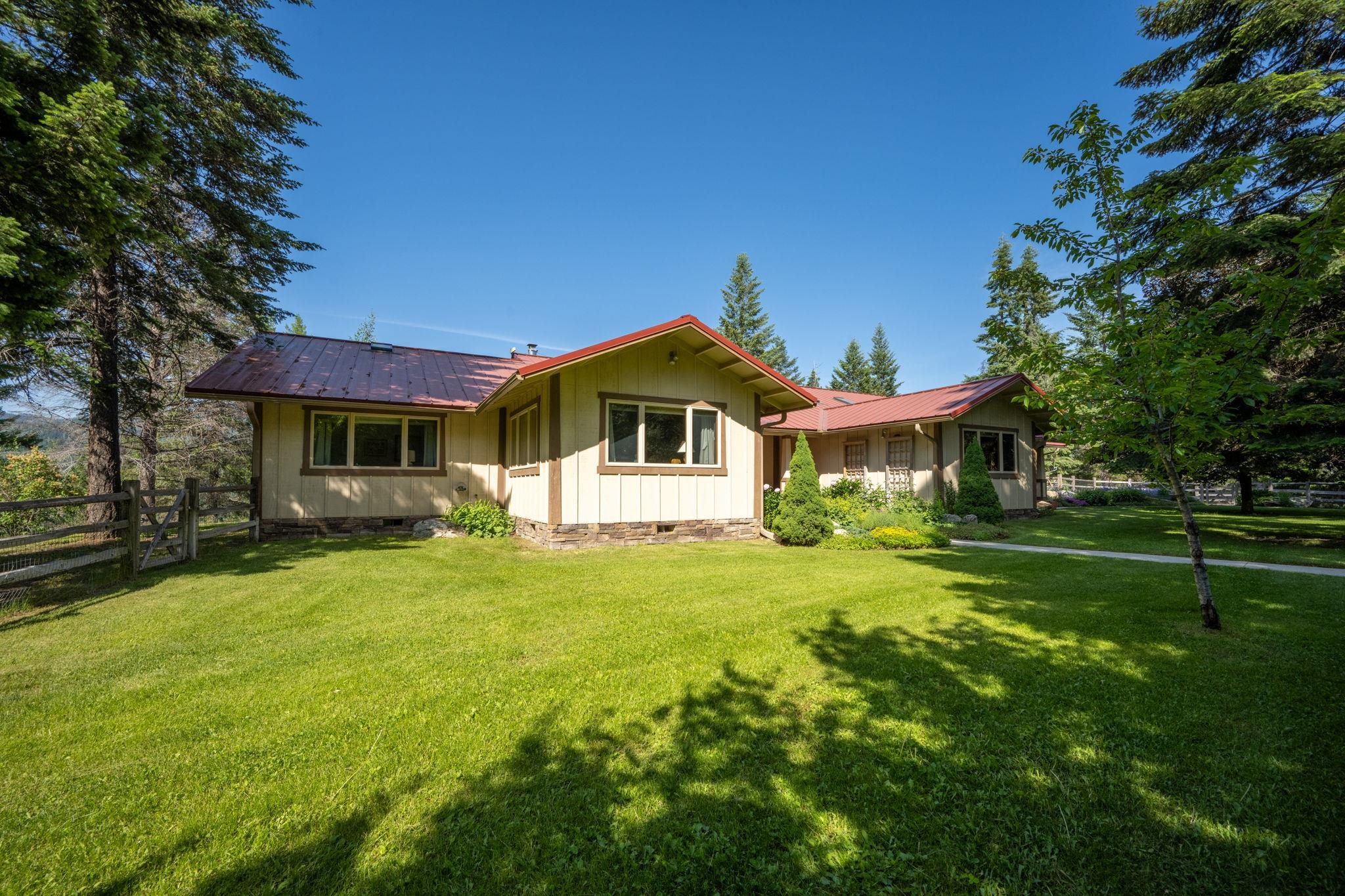 433873 Highway 20 - Photo 1