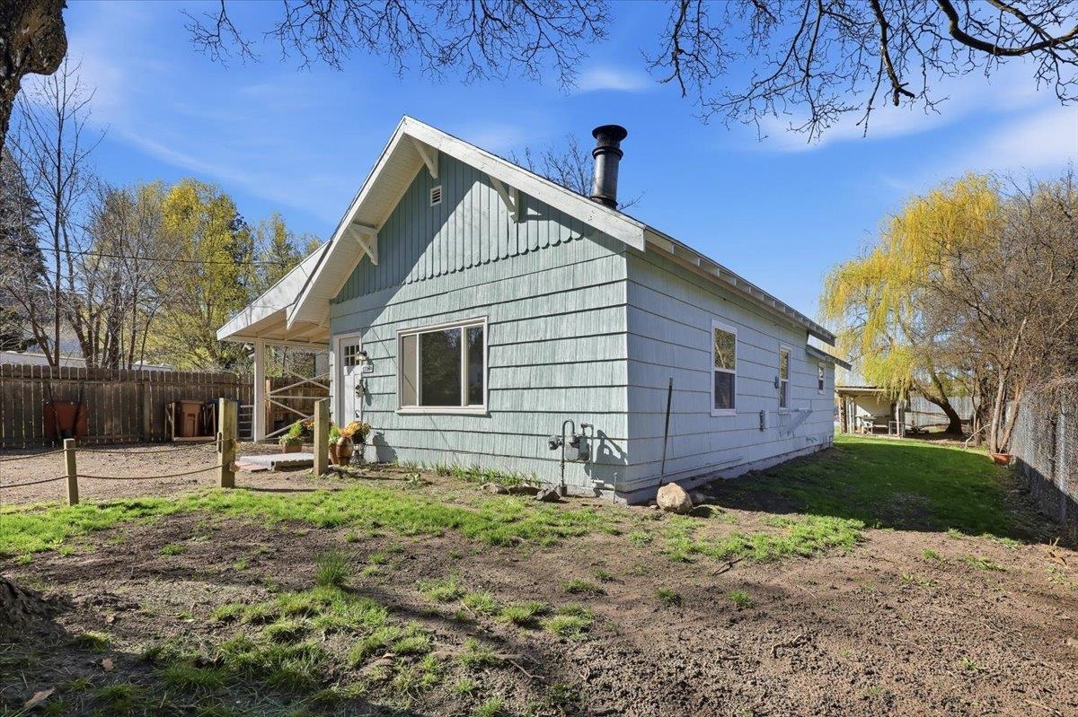 1920 W 23rd Ave - Photo 3