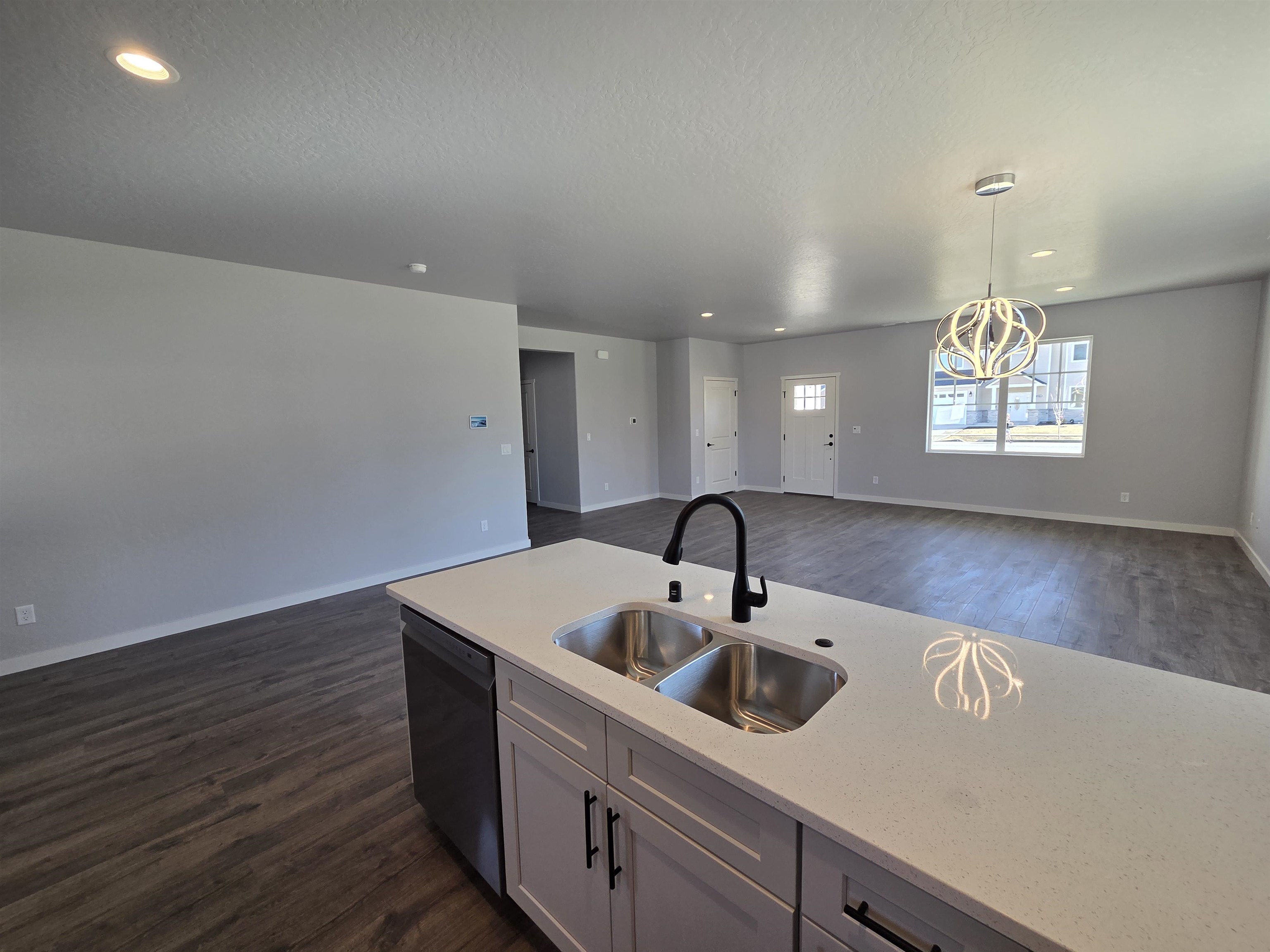 12703 E Desmet Ave - Photo 7