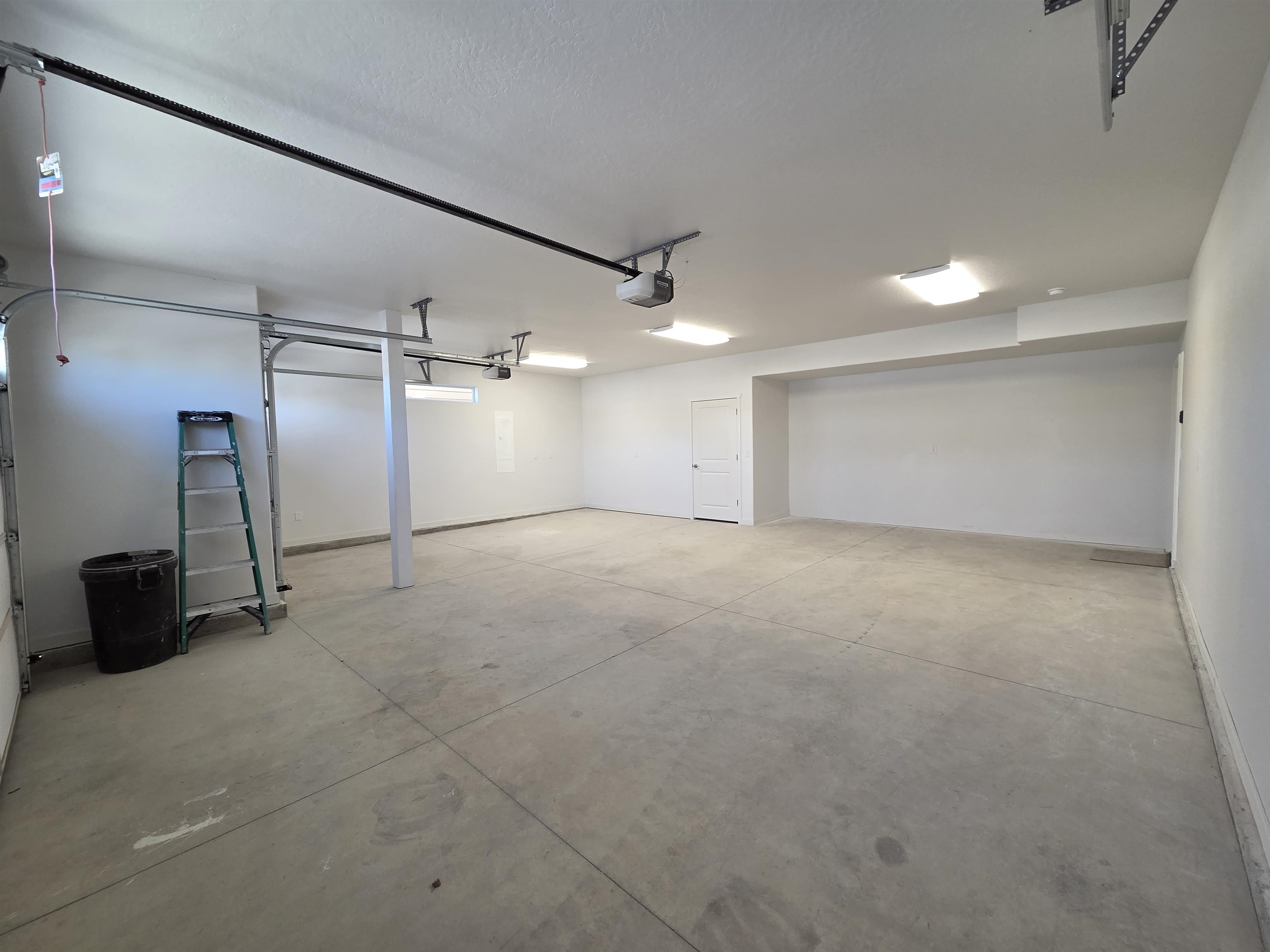12704 E Desmet Ave - Photo 28