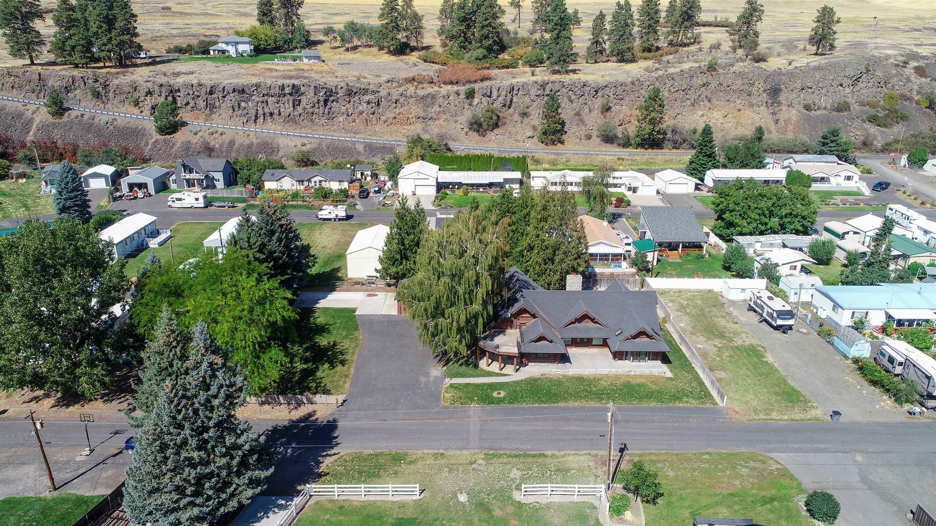 19012 W Pommier Rd - Photo 48