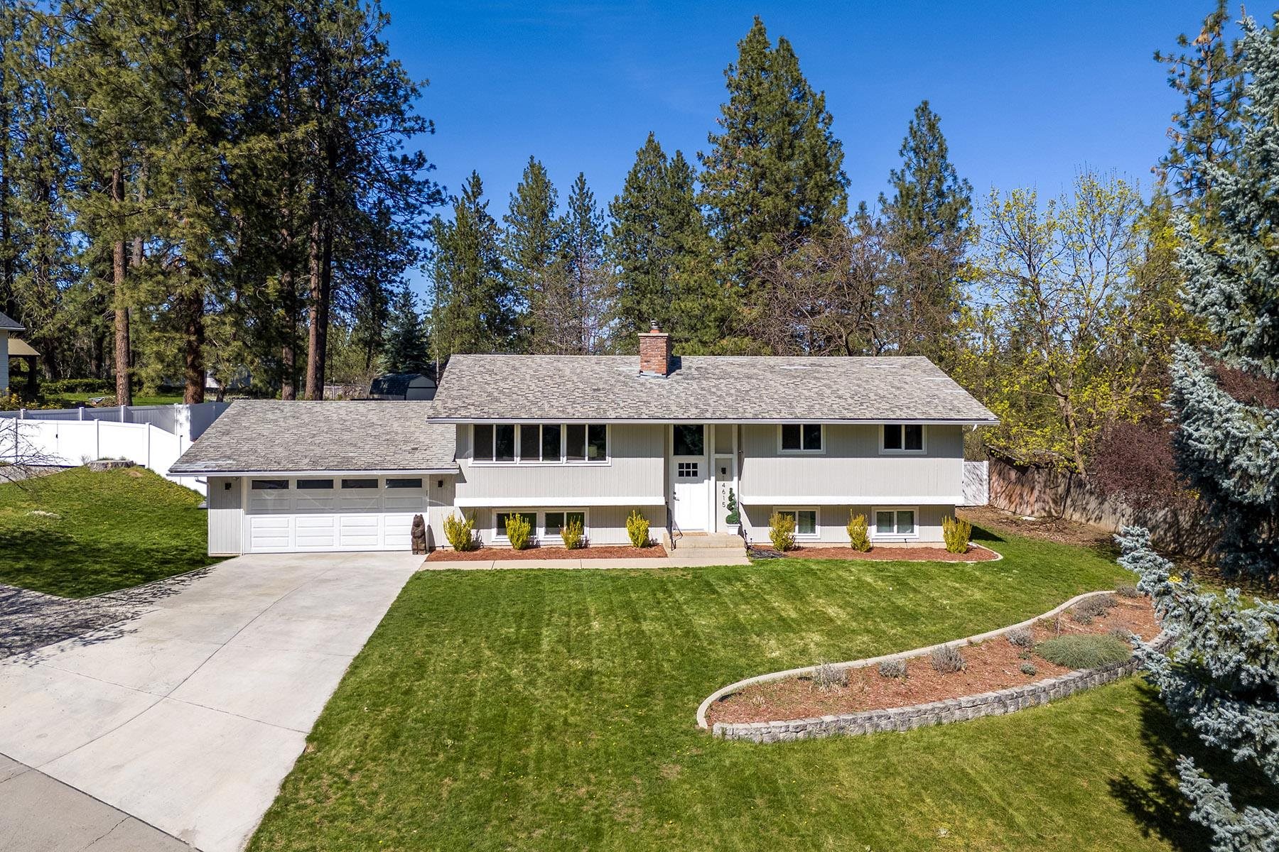 14615 E Belle Terre Ave - Photo 1