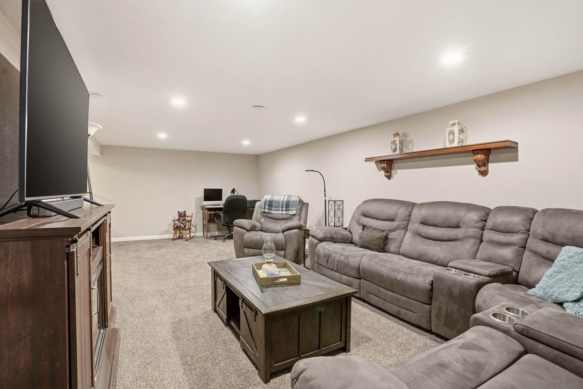 4008 W Olympic Ave - Photo 10