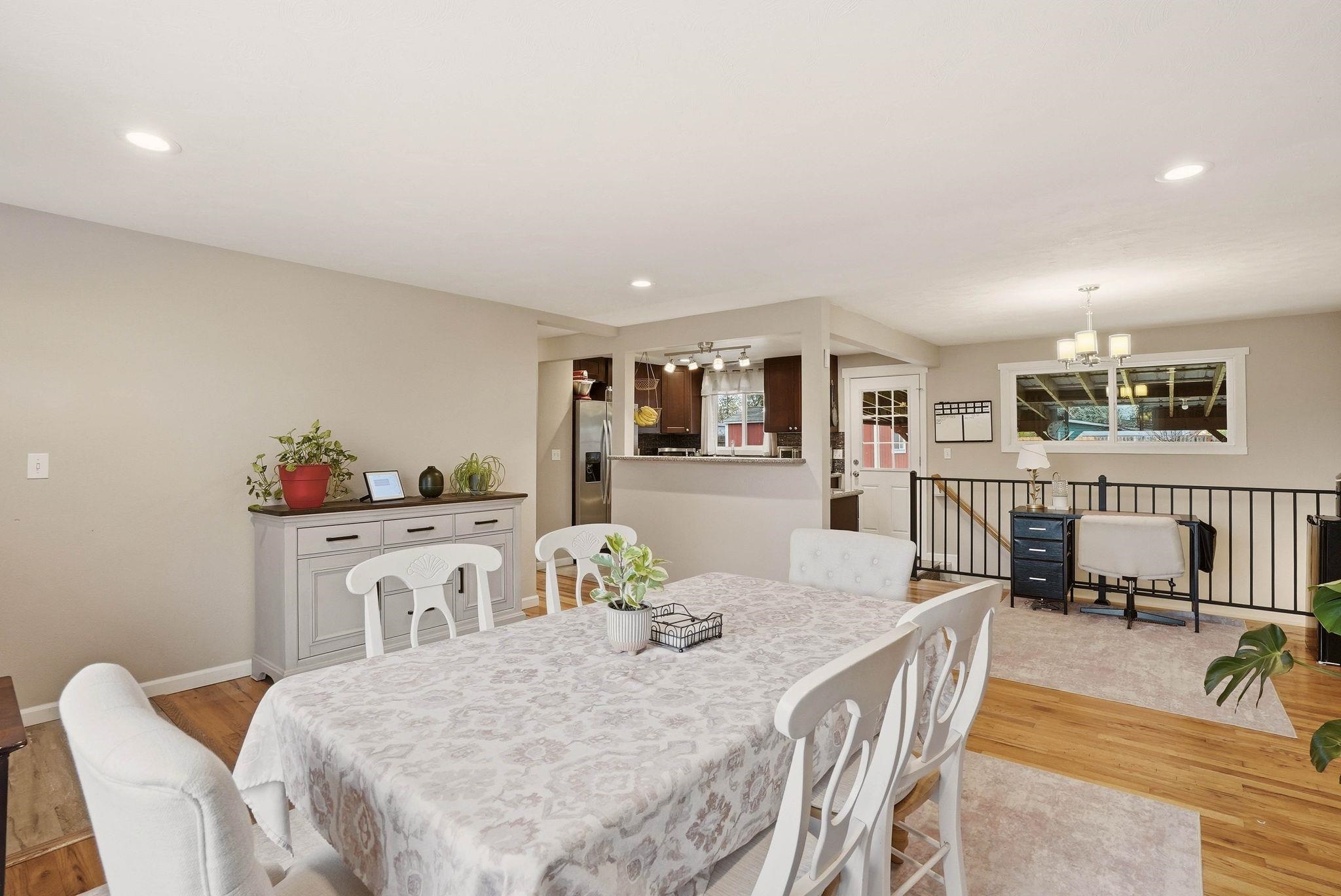 4008 W Olympic Ave - Photo 4