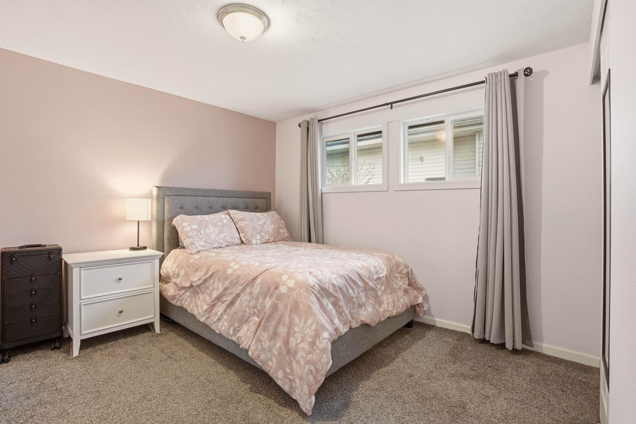 4008 W Olympic Ave - Photo 13