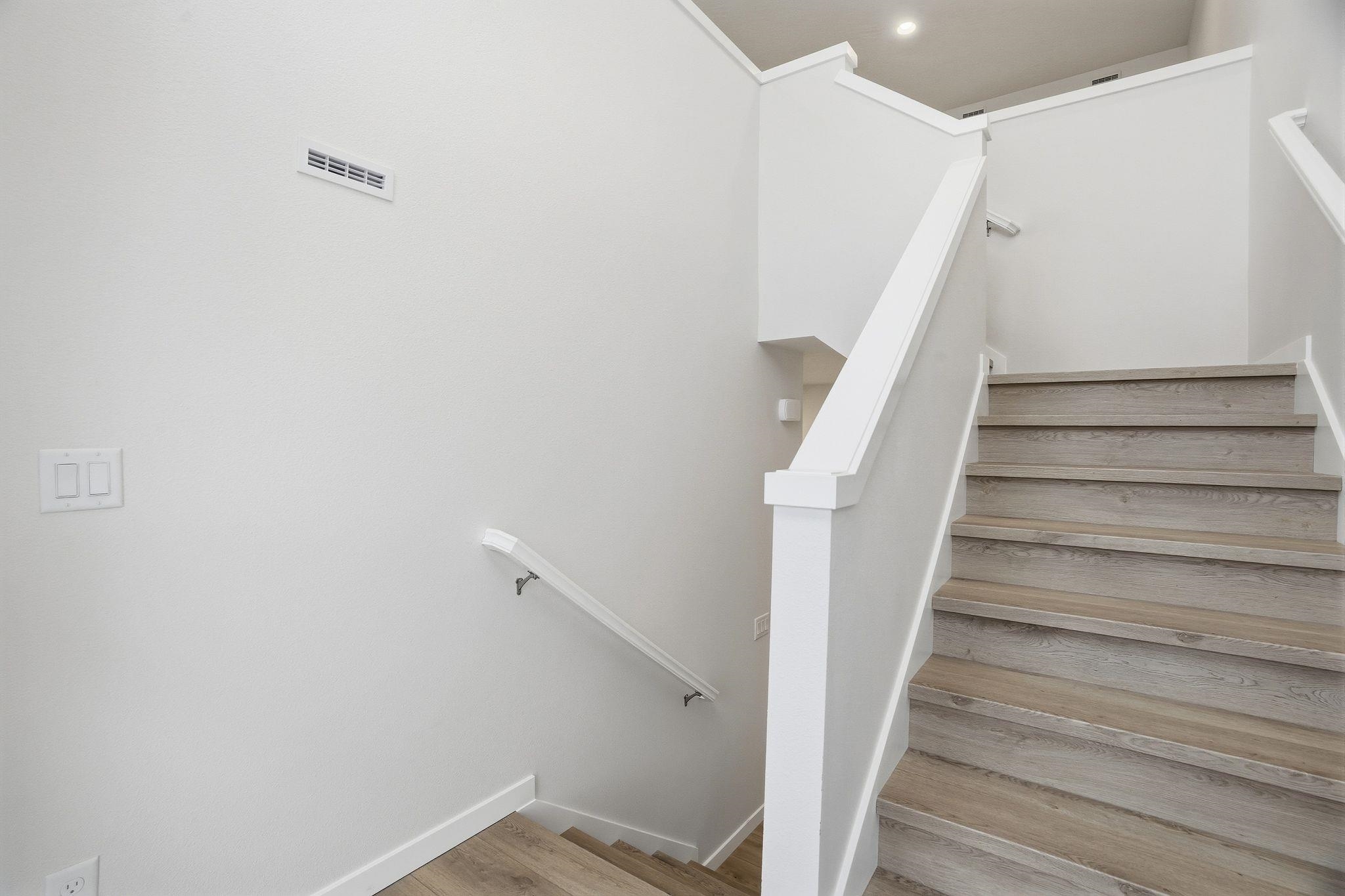 2502 W Summit Pkwy - Photo 6