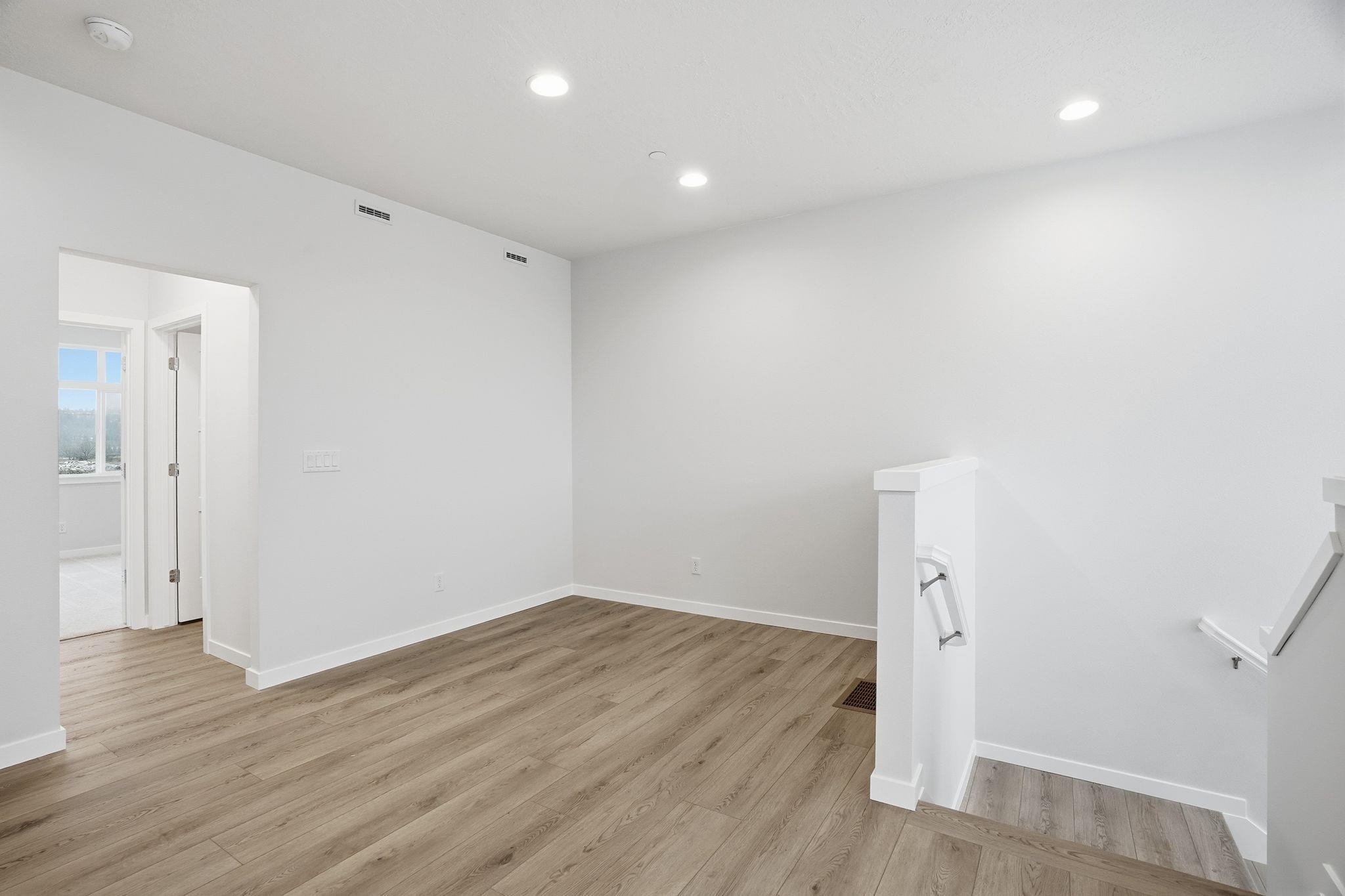 2502 W Summit Pkwy - Photo 9