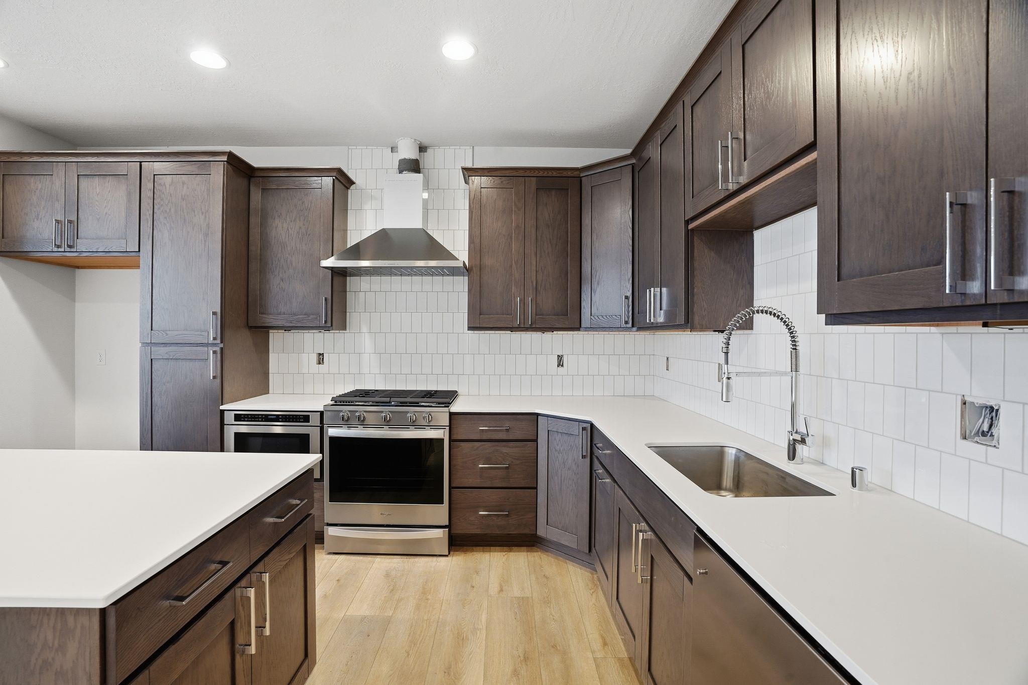 2502 W Summit Pkwy - Photo 13