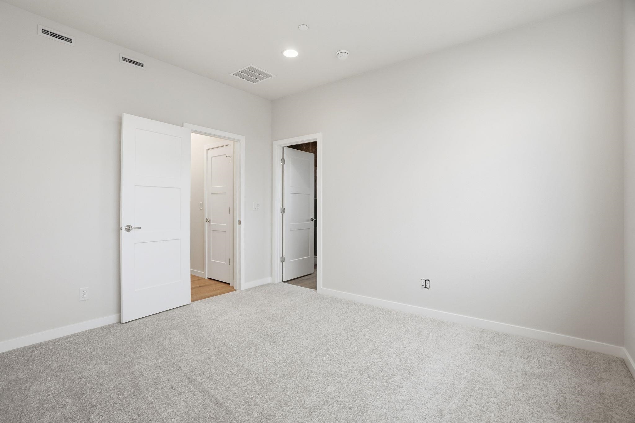 2502 W Summit Pkwy - Photo 16