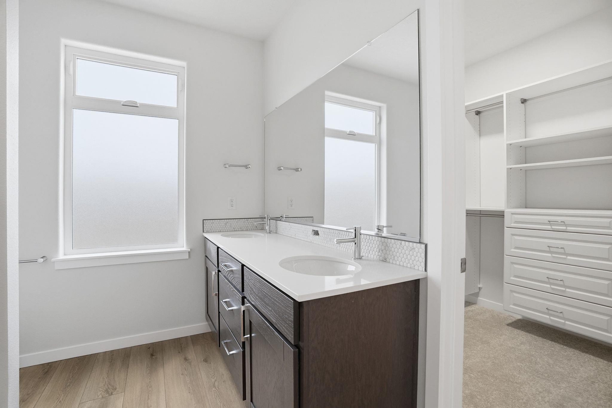 2502 W Summit Pkwy - Photo 18