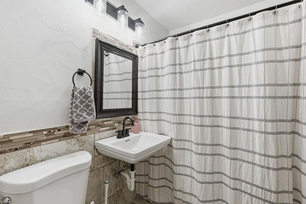 3220 E 19TH Ave - Photo 18