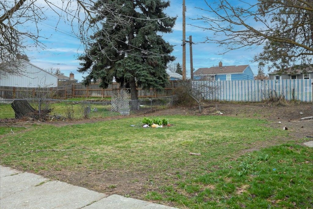 3220 E 19TH Ave - Photo 29
