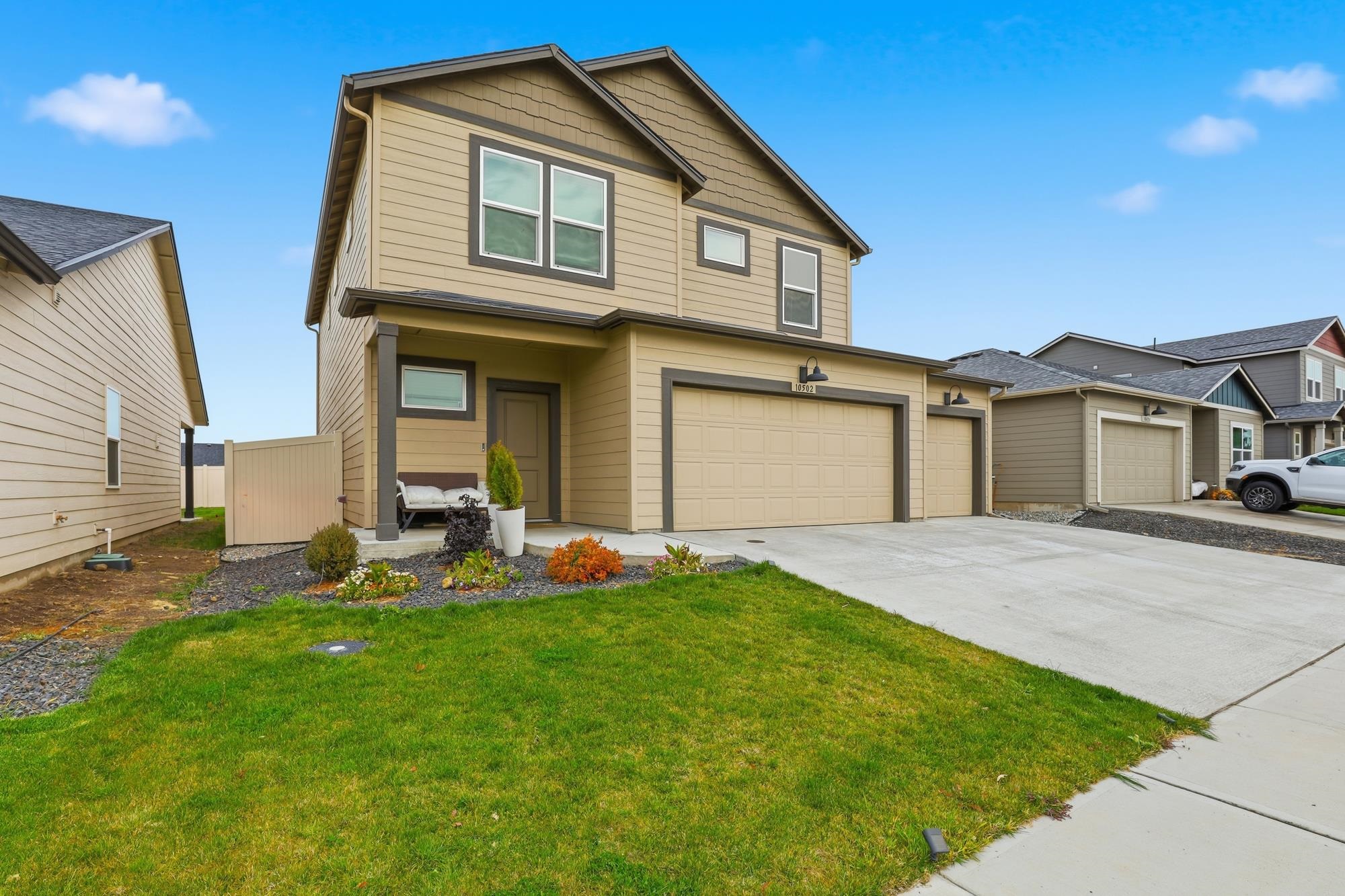 10502 Duckhook Rd - Photo 1