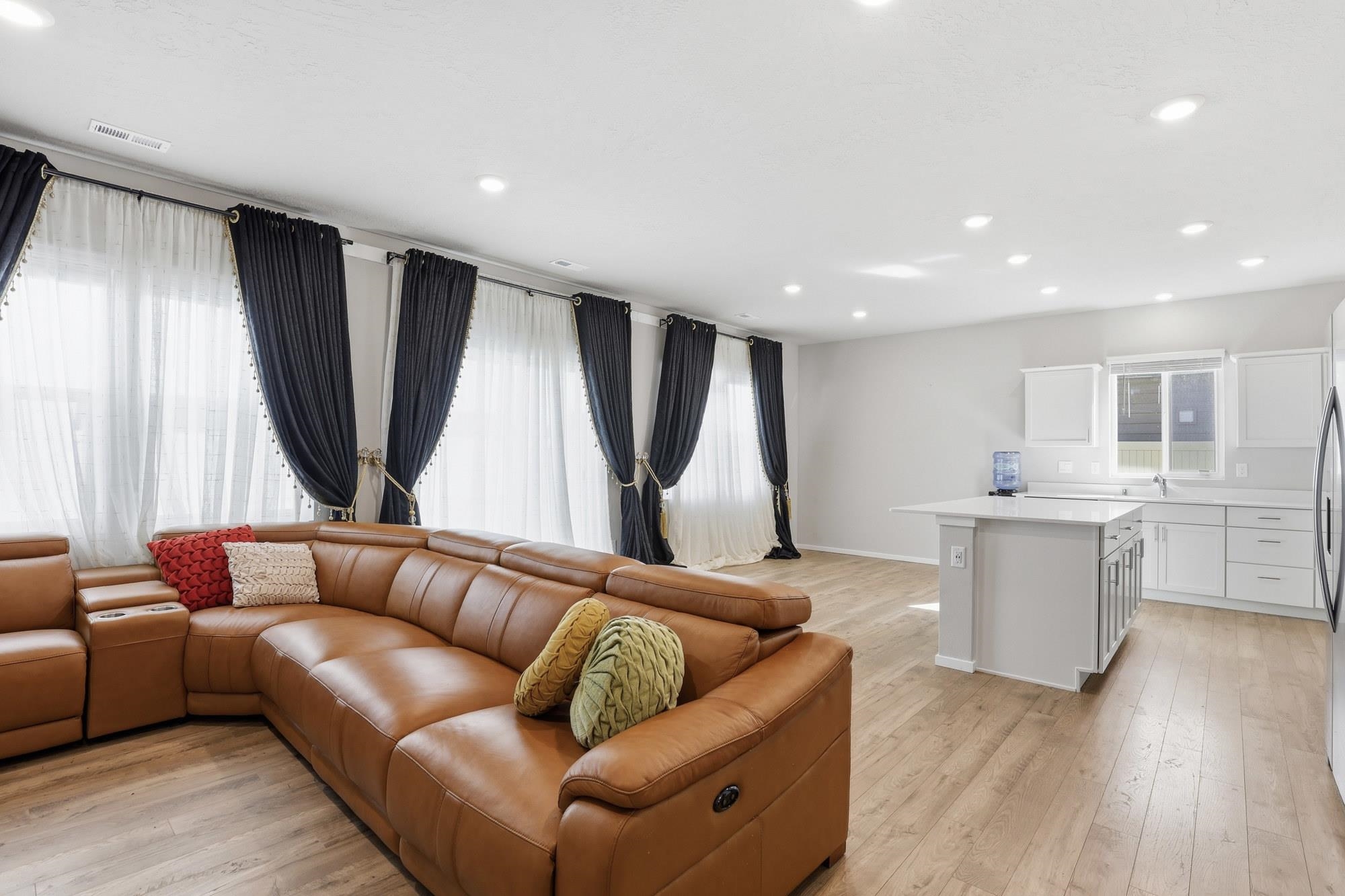 10502 Duckhook Rd - Photo 4