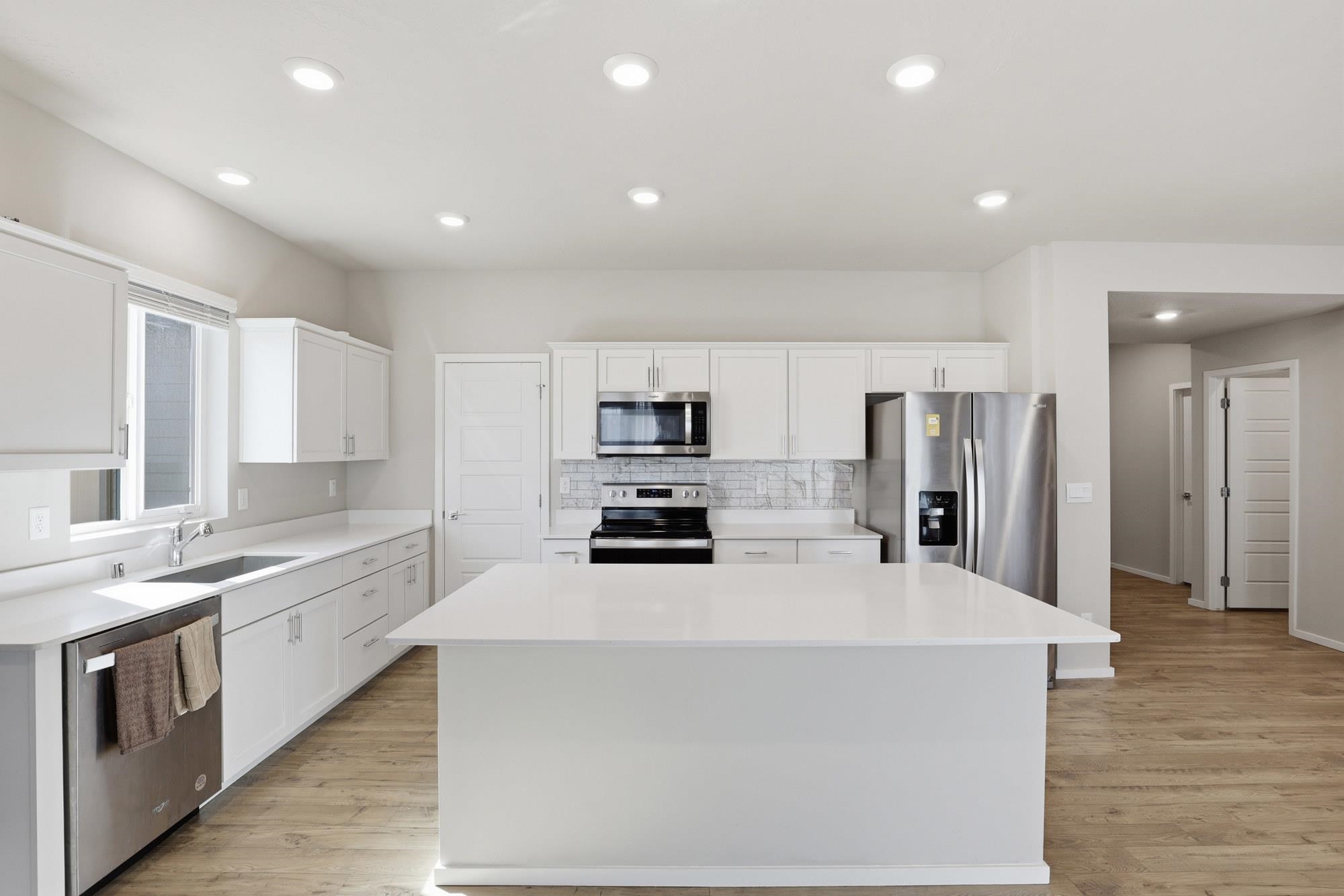 10502 Duckhook Rd - Photo 6