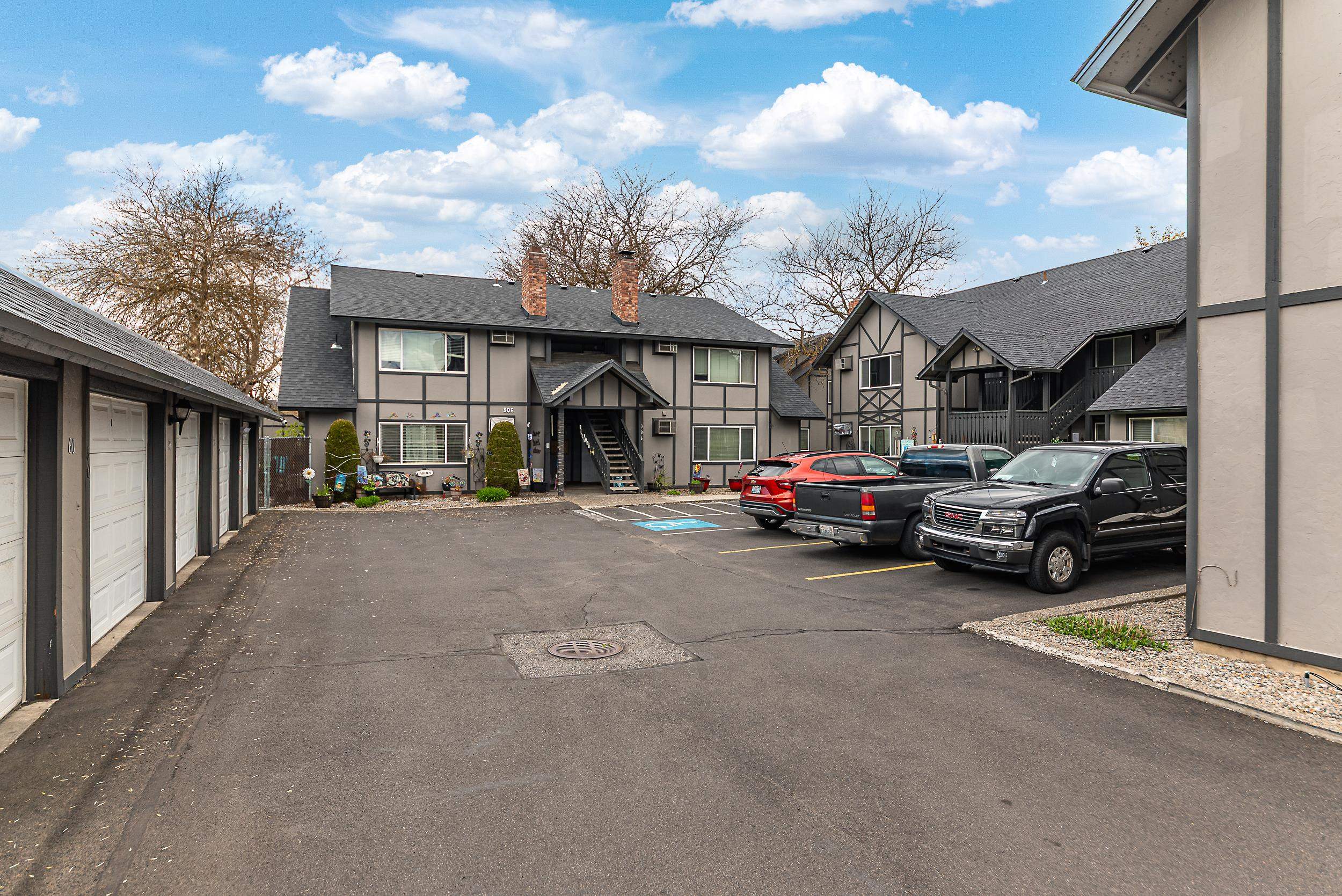 306 E Weile Ave - Photo 6
