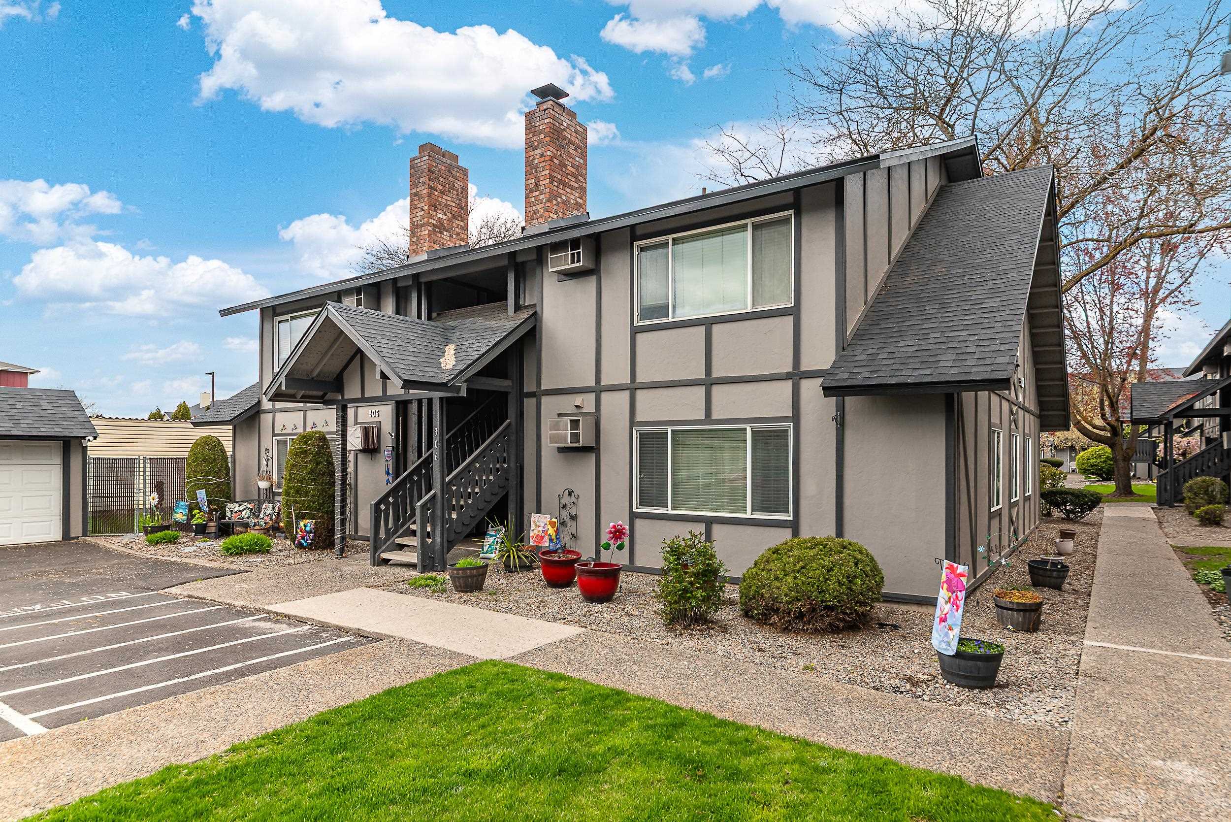 306 E Weile Ave - Photo 4