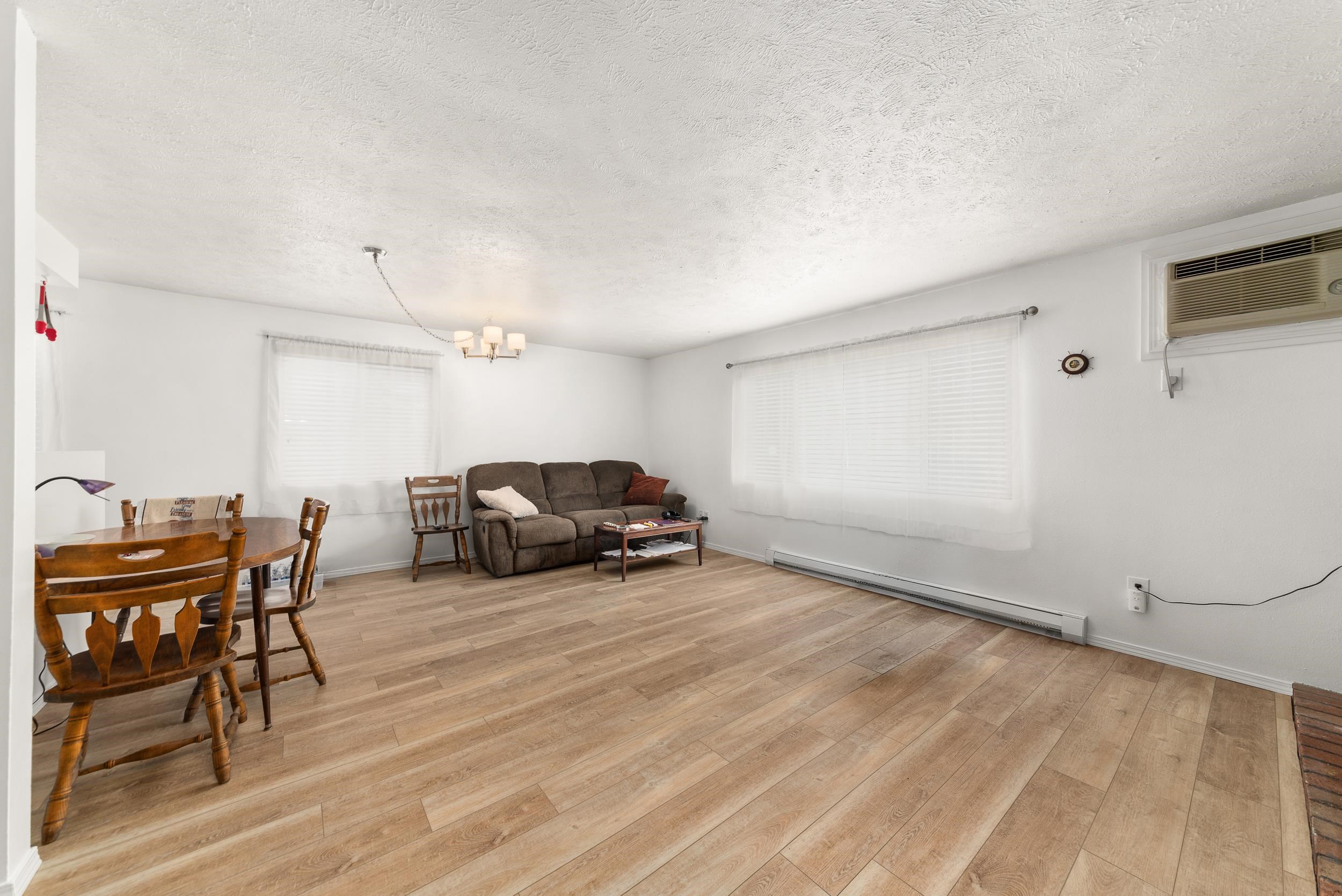 306 E Weile Ave - Photo 8