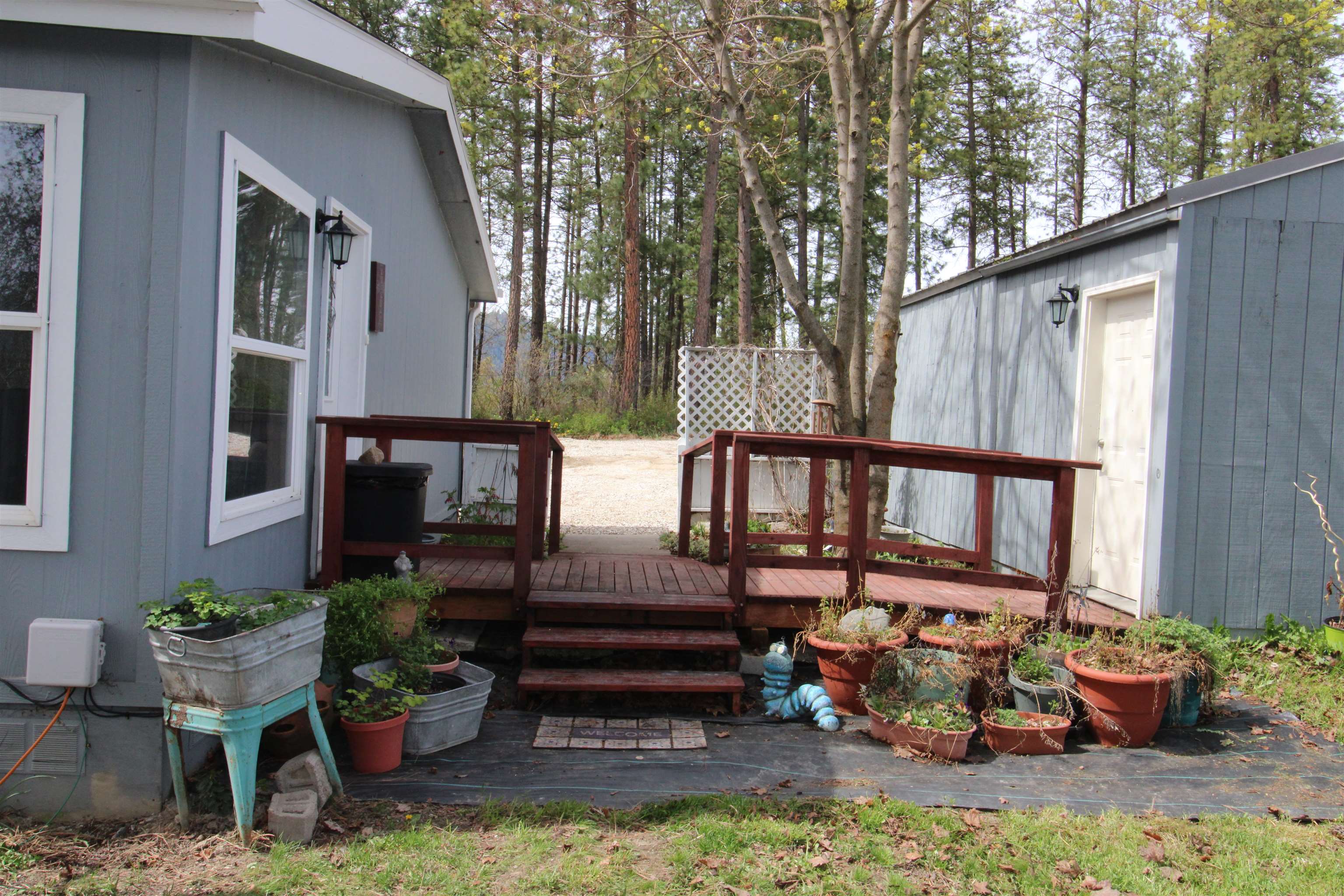 604 N West St - Photo 3