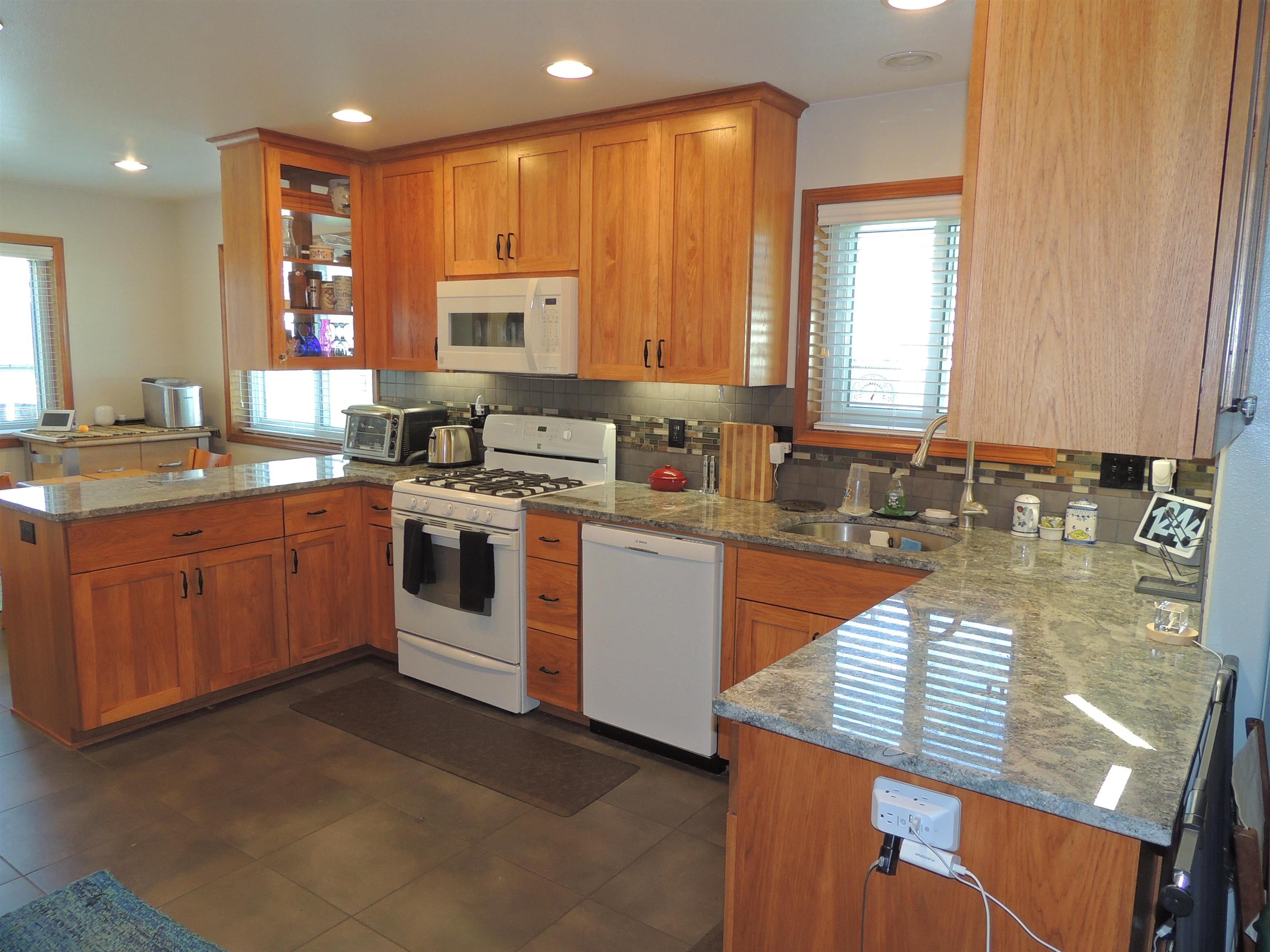 2303 Ponderosa Circle - Photo 18