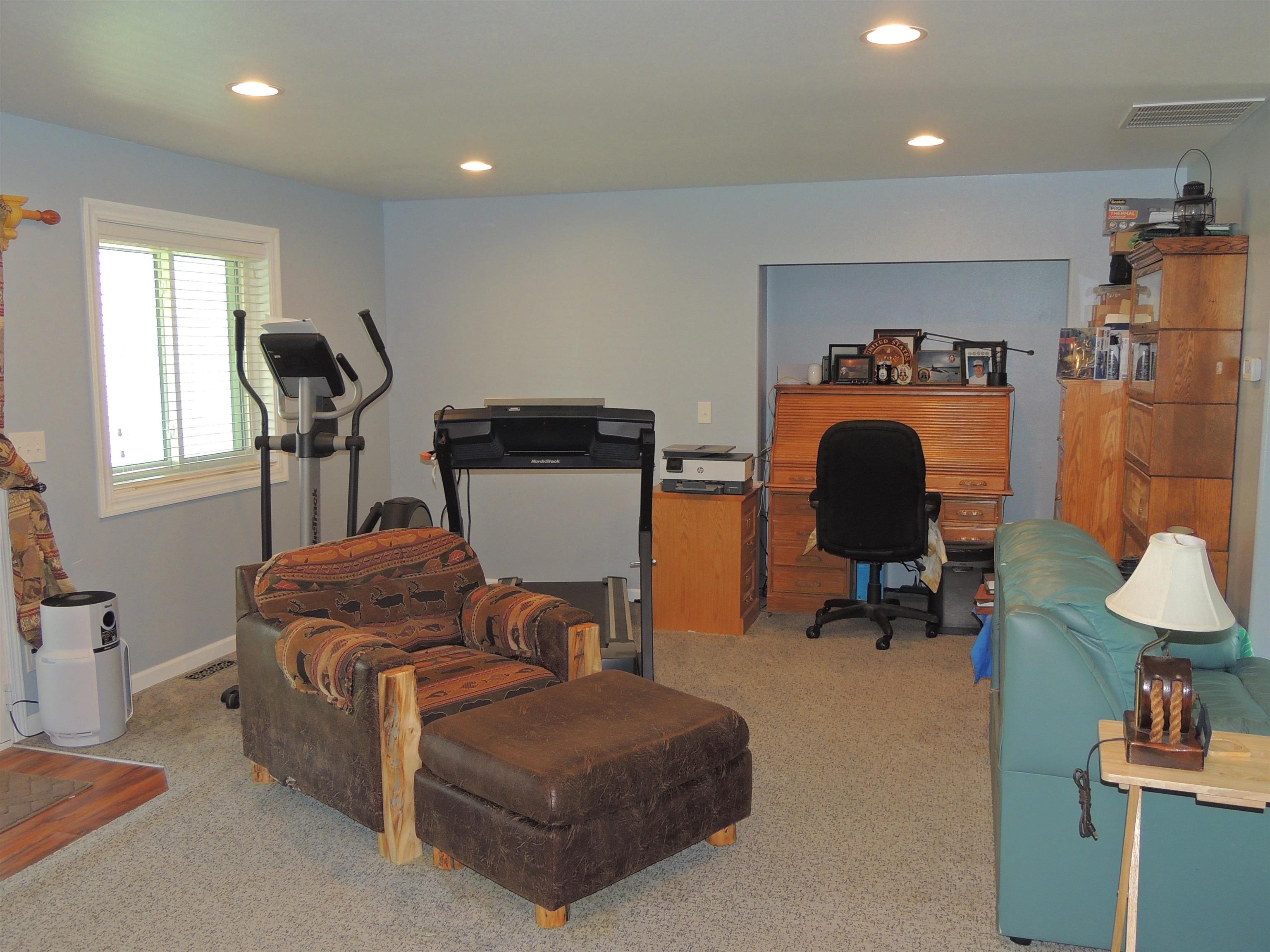 2303 Ponderosa Circle - Photo 28