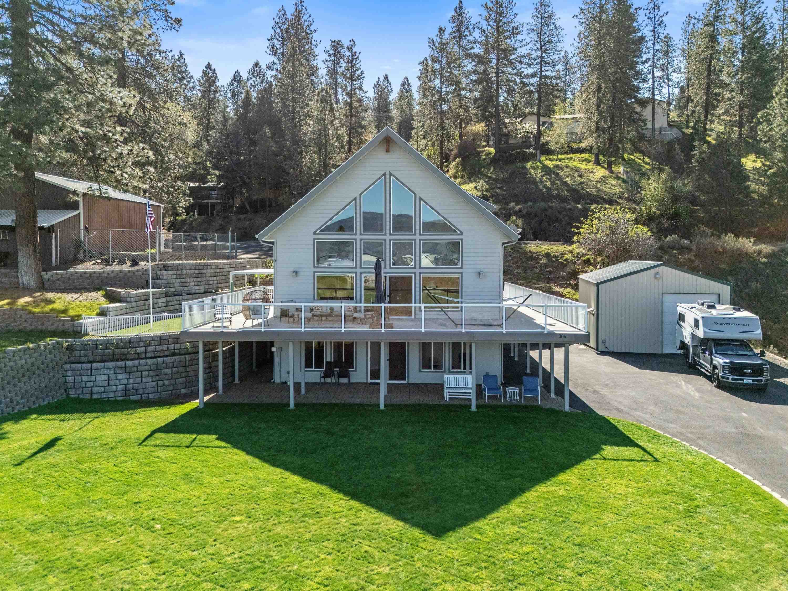 304 Airport Way - Photo 7