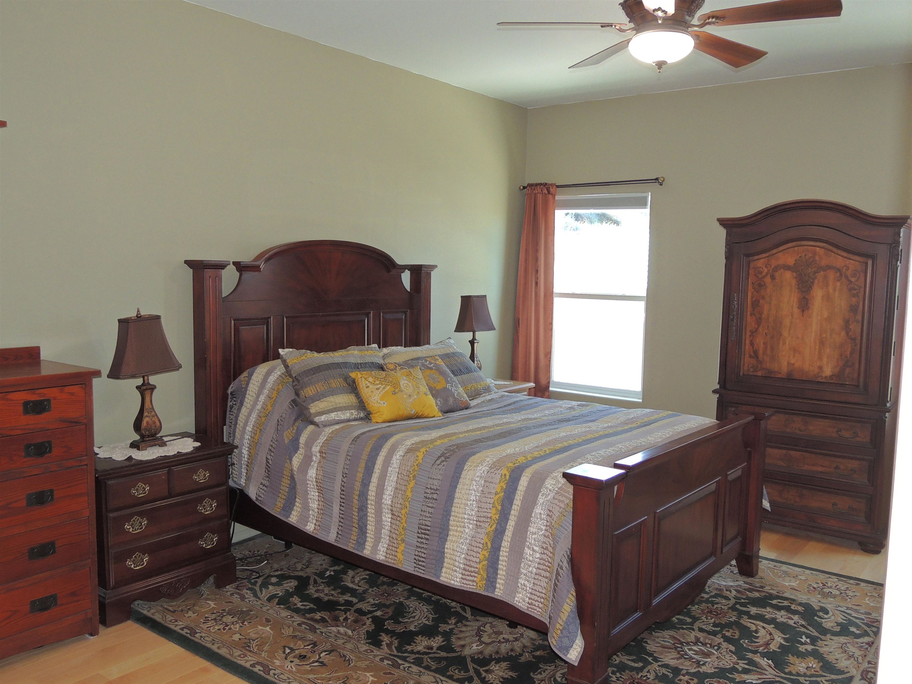 304 Airport Way - Photo 28