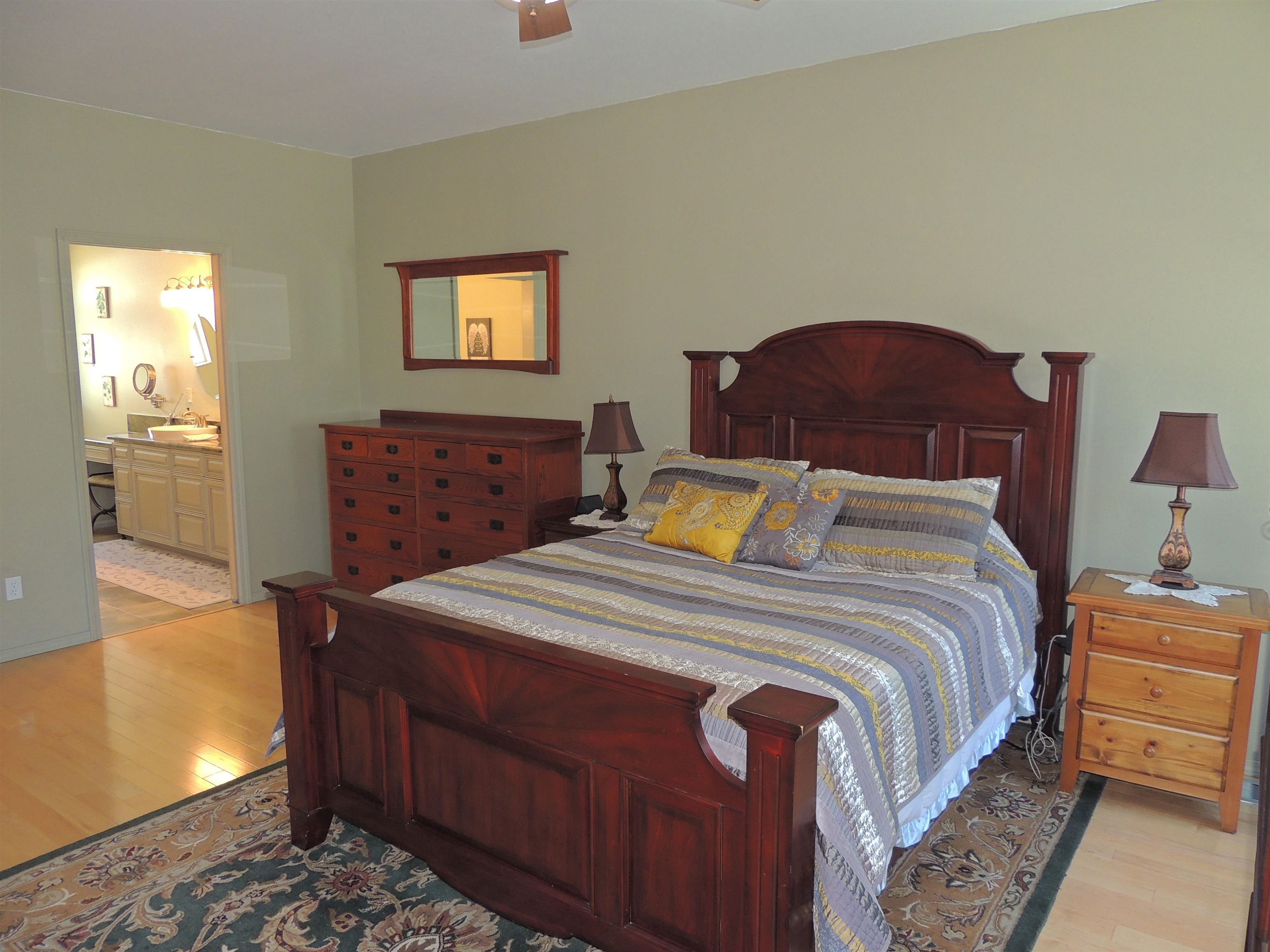 304 Airport Way - Photo 29