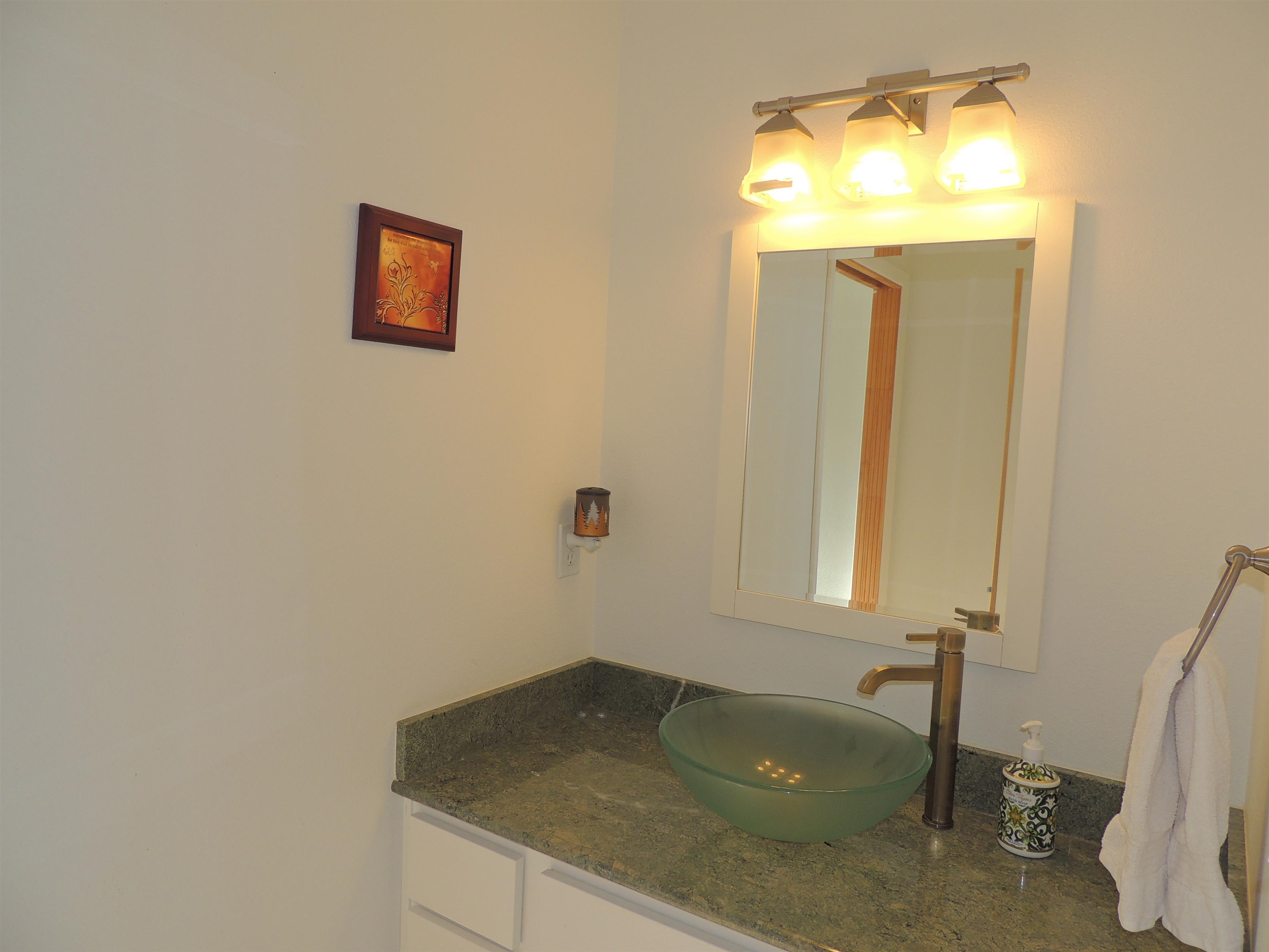 304 Airport Way - Photo 40