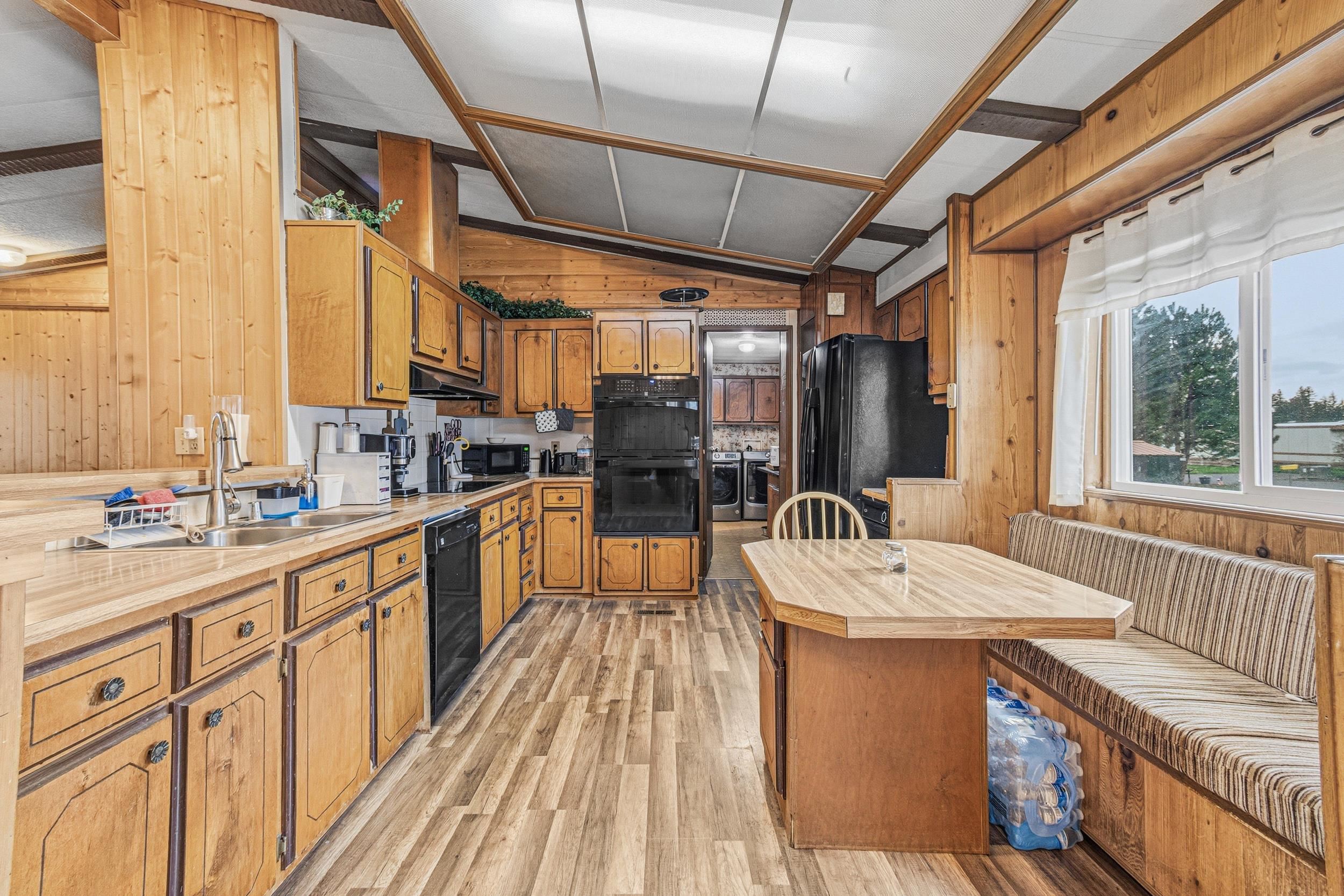 2201 N Craig Rd - Photo 10