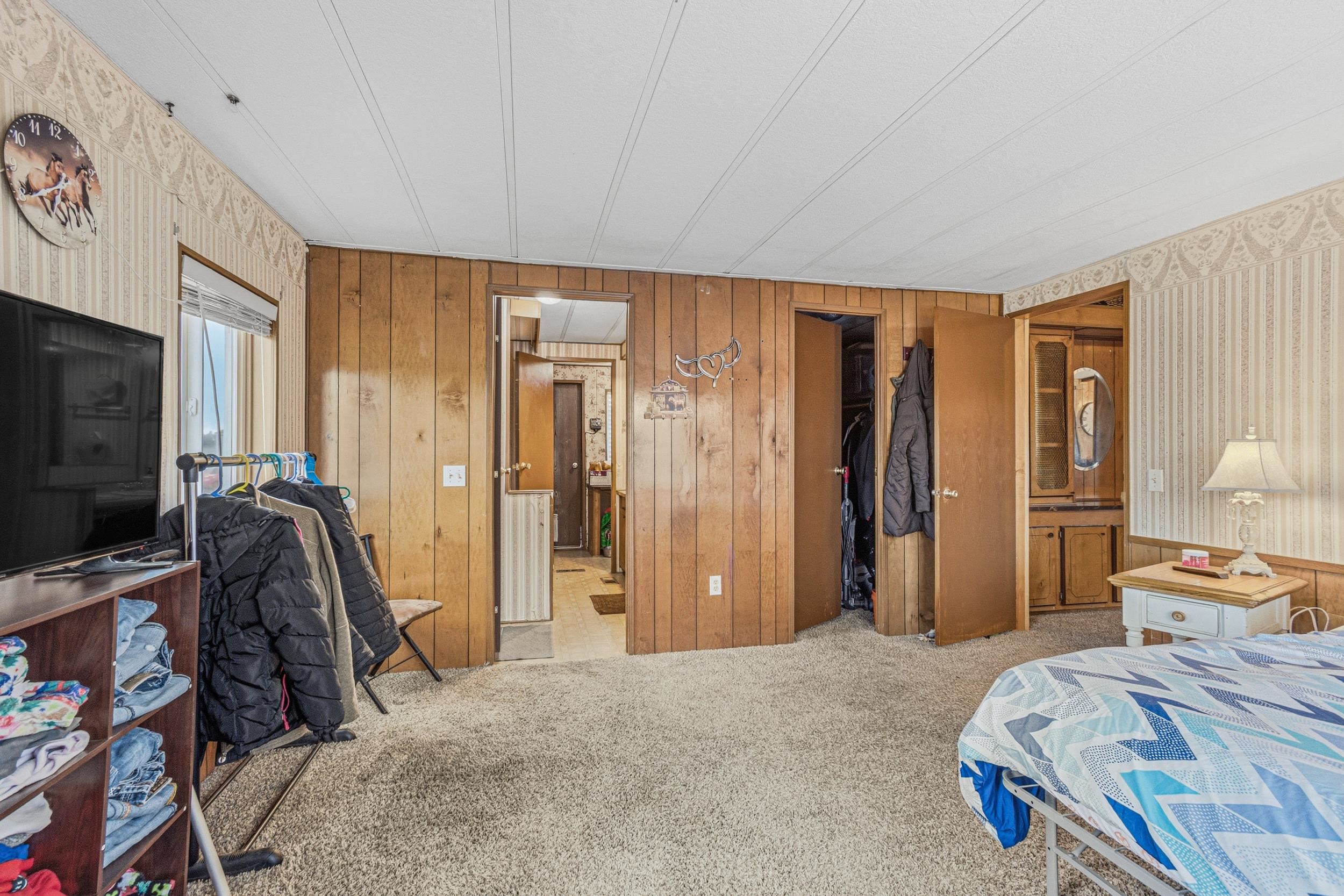 2201 N Craig Rd - Photo 16